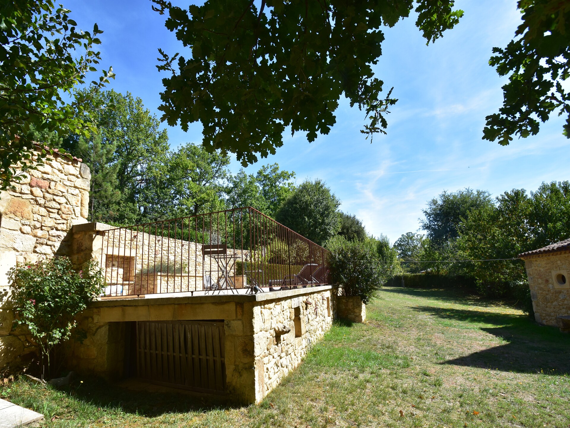 Ruim vakantiehuis Domme met privézwembad en uitzicht op de Dordogne - foto 35