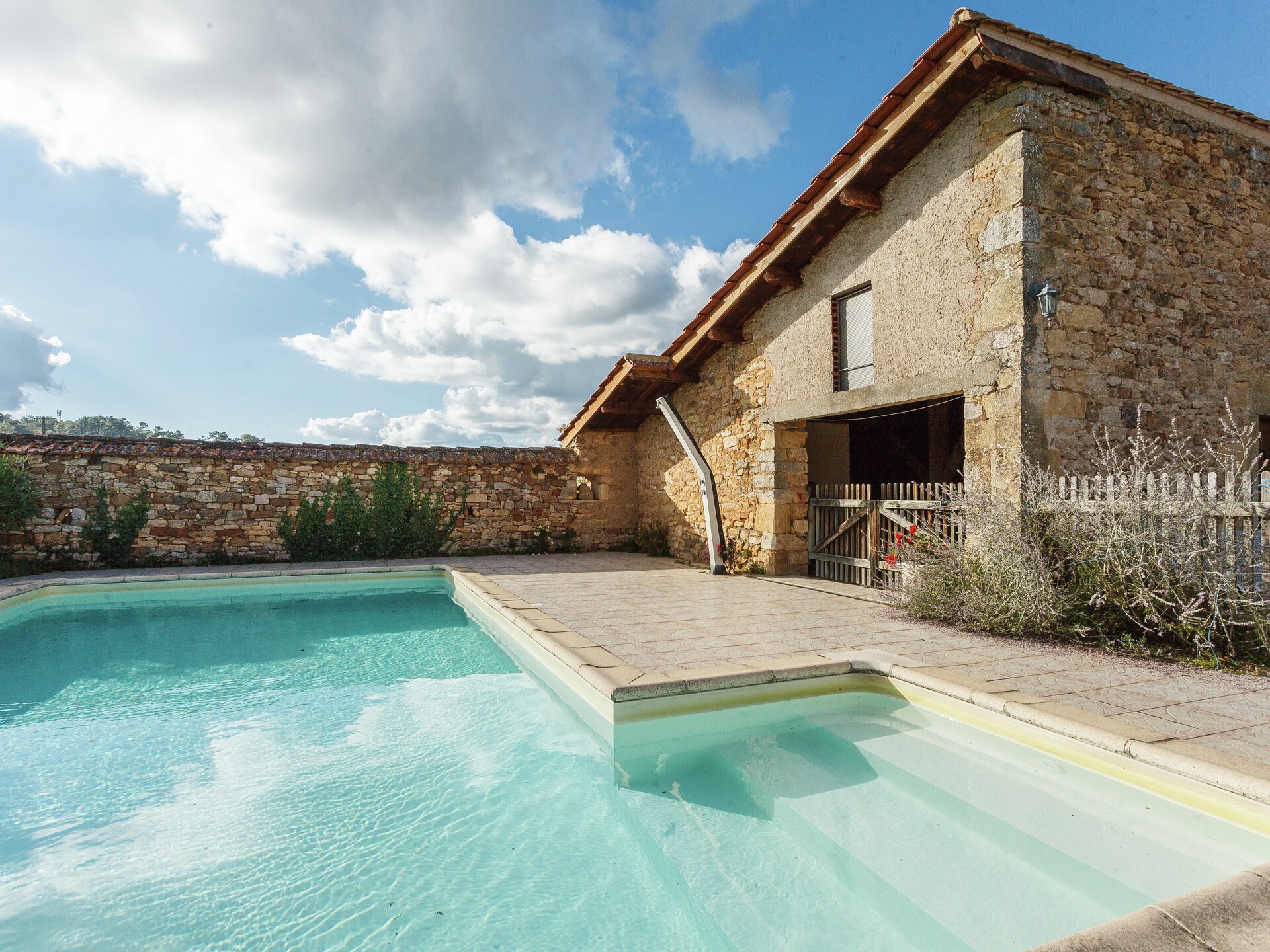 Privézwembad en rust in Loubejac: Vakantiehuis Maison fabuleuse - foto 7