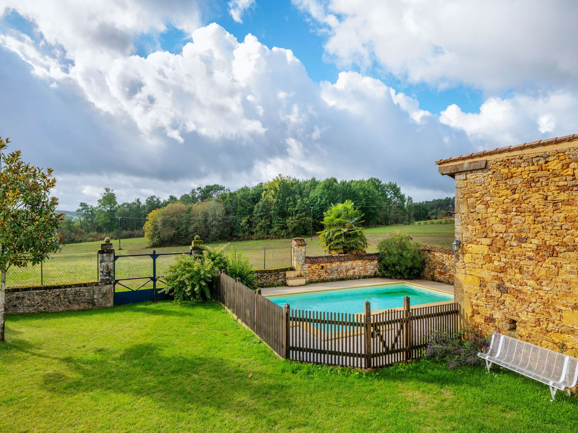 Privézwembad en rust in Loubejac: Vakantiehuis Maison fabuleuse - foto 10