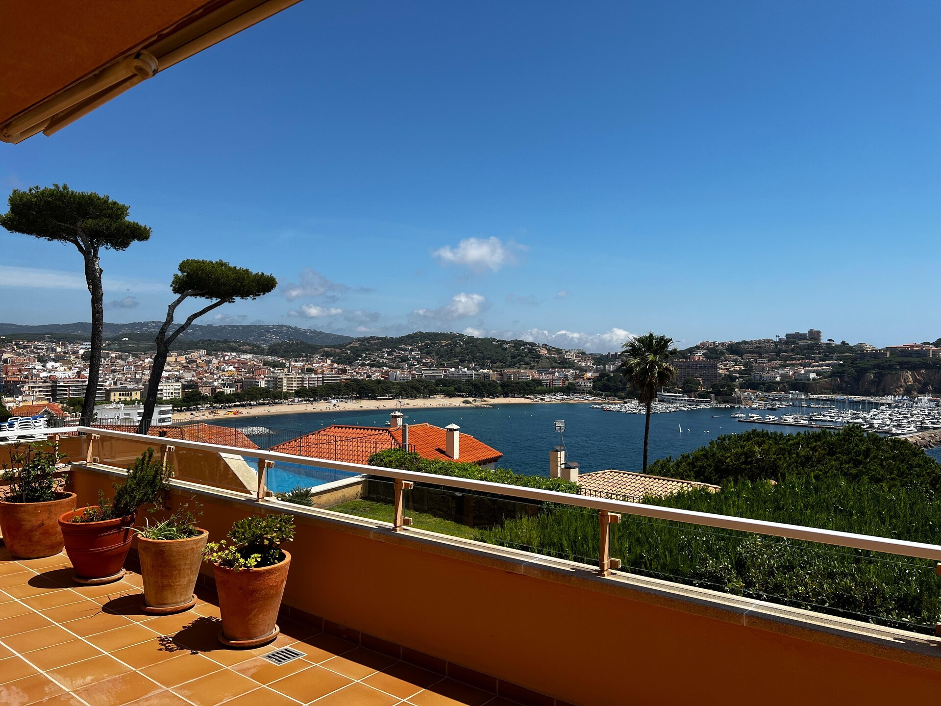 Licht appartement aan de Costa Brava met zwembad, vlakbij zee - foto 25
