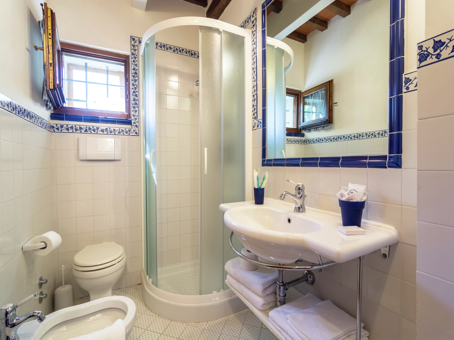 Vrijstaande villa Cicerchia met tuin en golfbaan nabij Cortona - foto 18