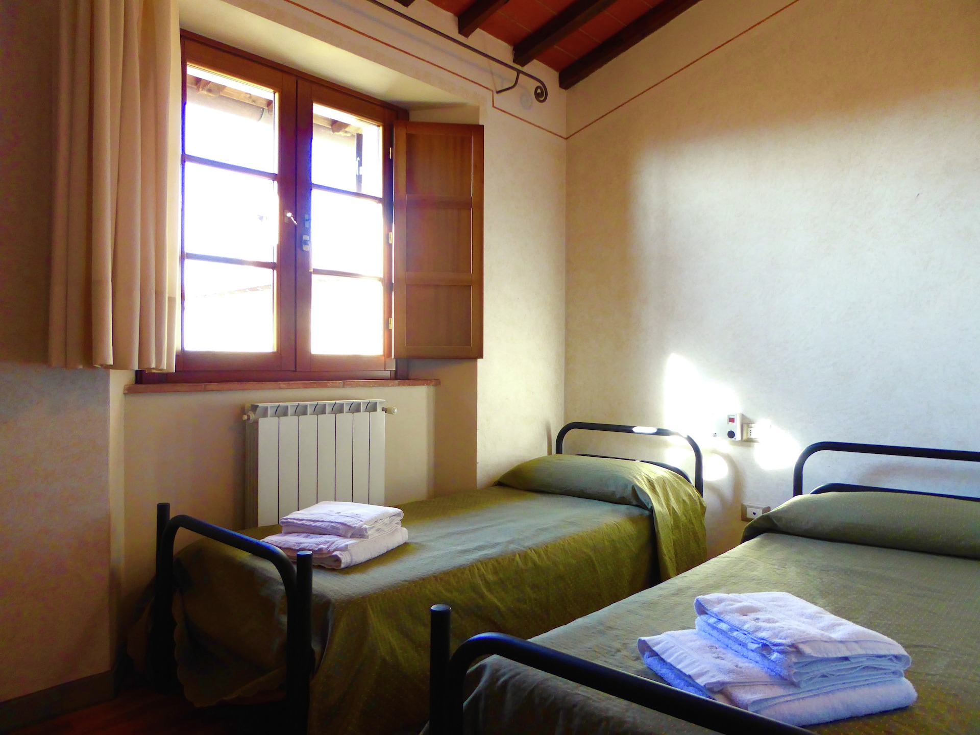 Sfeervol vakantiehuis Melograno Otto in Montecarelli - foto 13