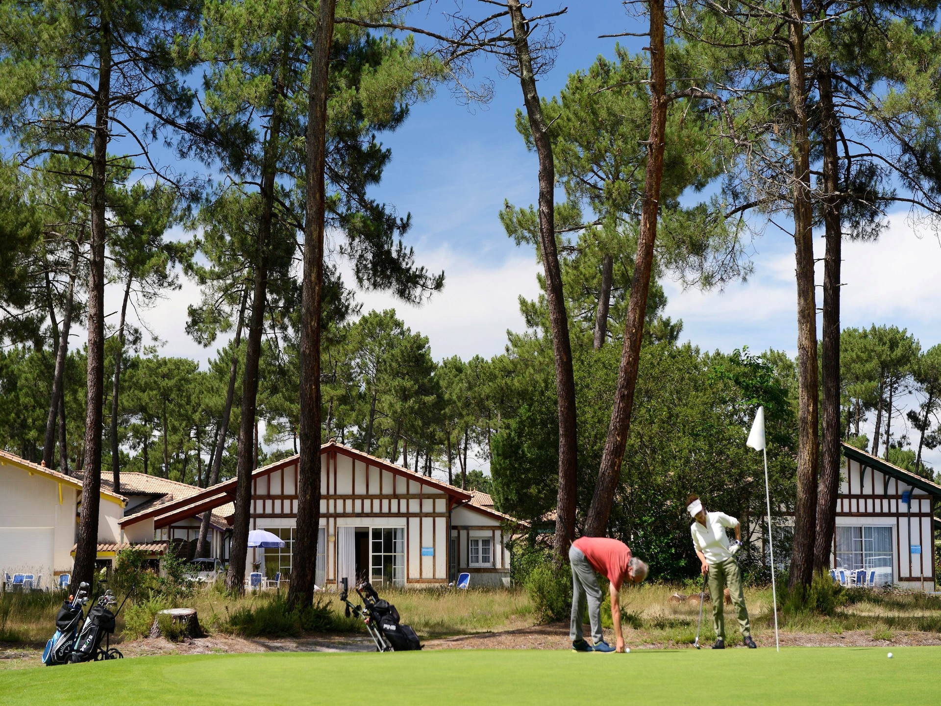 Licht vakantiehuis aan golfbaan Gujan-Mestras, vlakbij zee en Dune du Pilat - foto 13