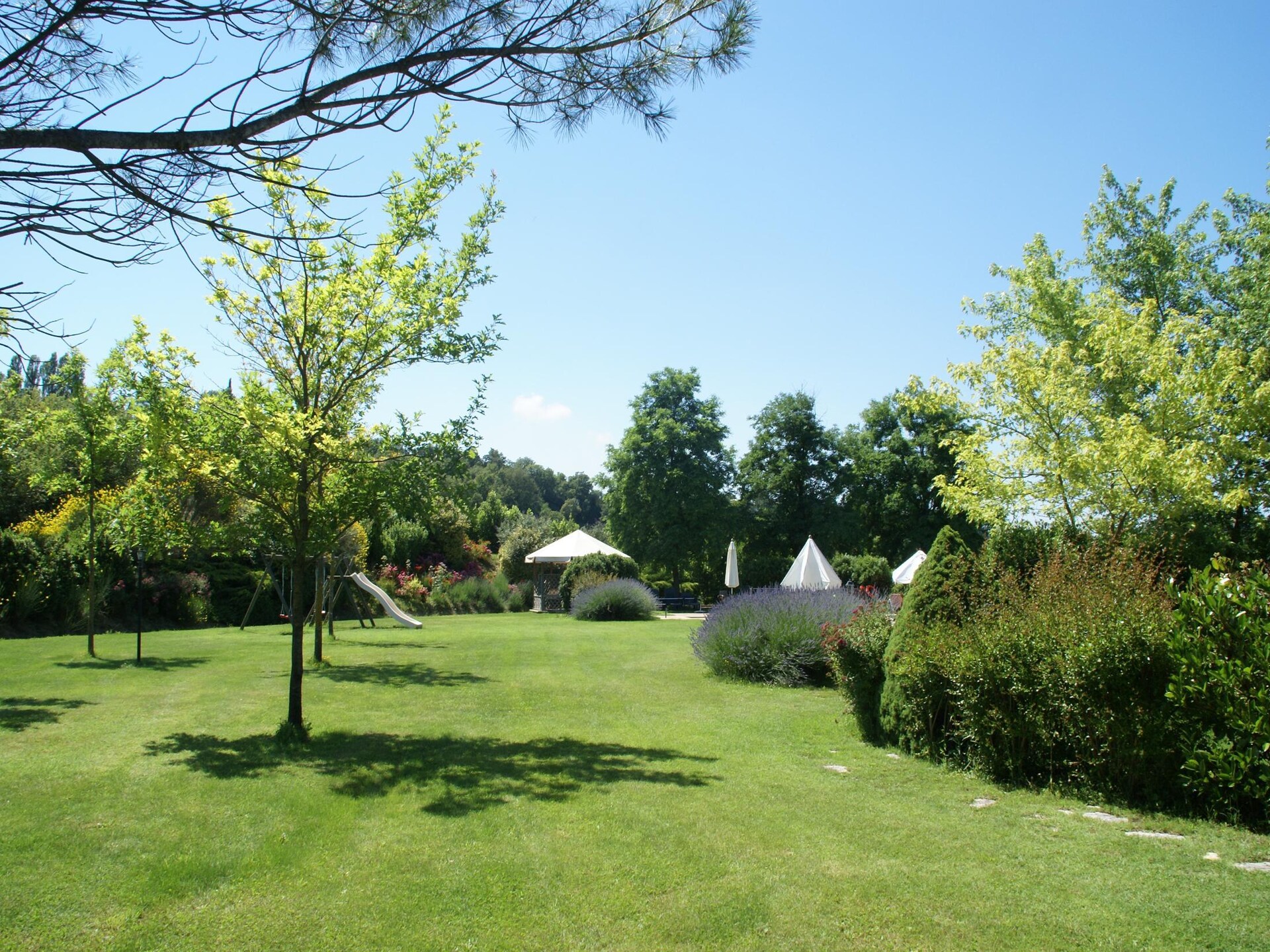 Vrijstaand Toscaans huisje met zwembad en uitzicht bij Montone - foto 26