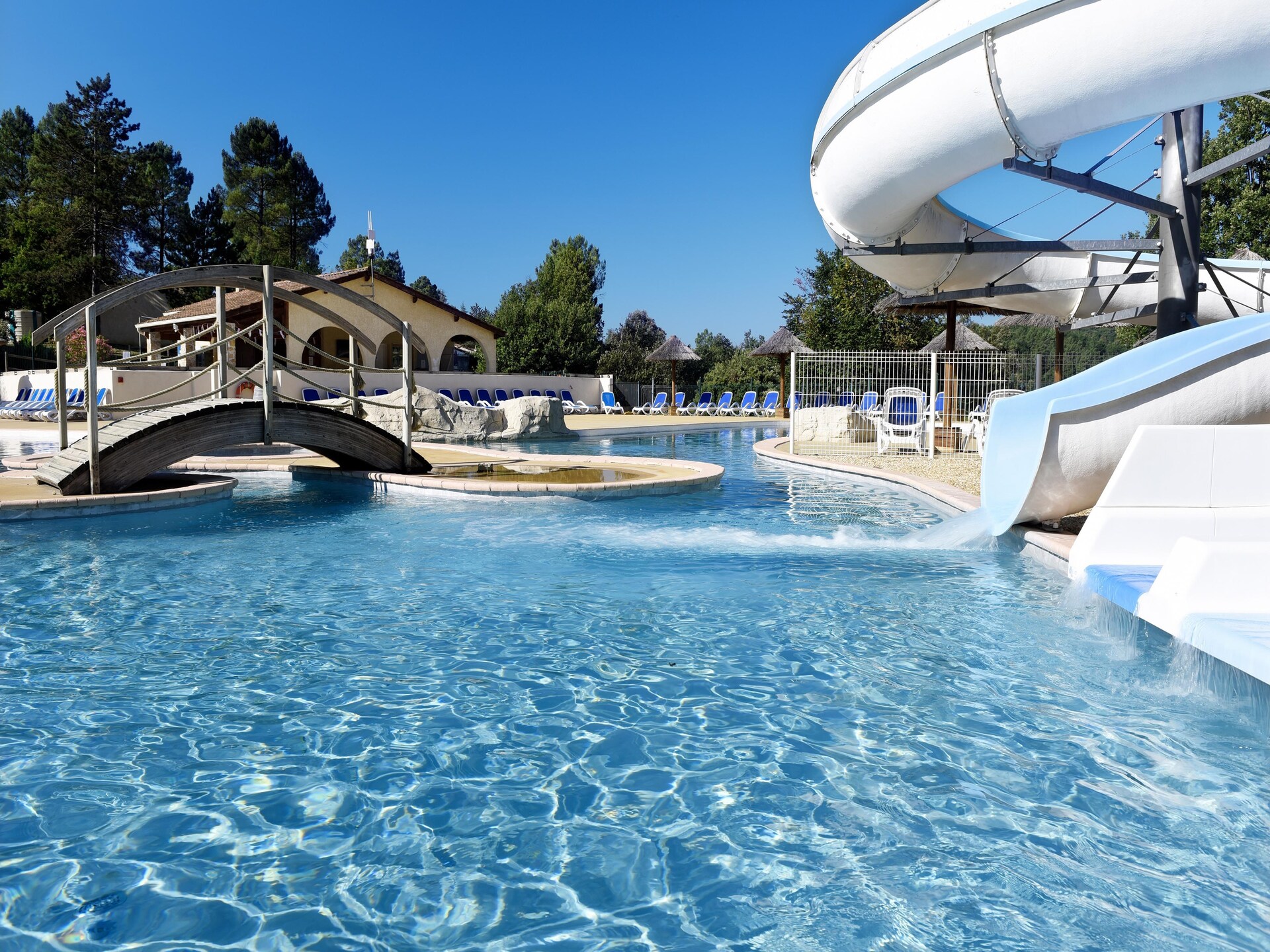 Zonovergoten appartement in Labastide de Virac voor 5 personen - foto 29