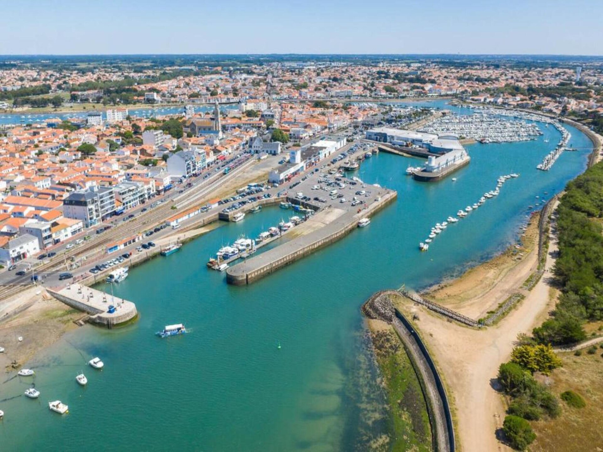 Licht vakantiehuis bij L'Aiguillon-sur-Vie met tuin, 6 personen - foto 21