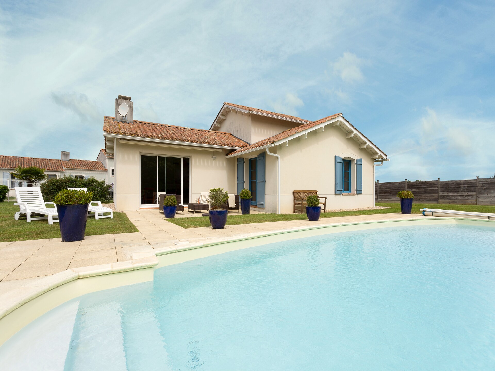 Zonovergoten villa met privézwembad nabij de kust van de Vendée - foto 8