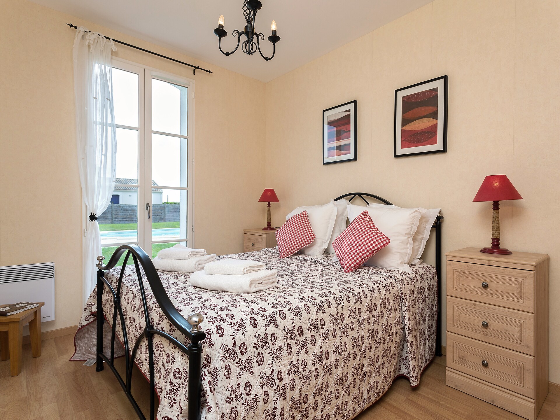 Zonovergoten villa met privézwembad nabij de kust van de Vendée - foto 12