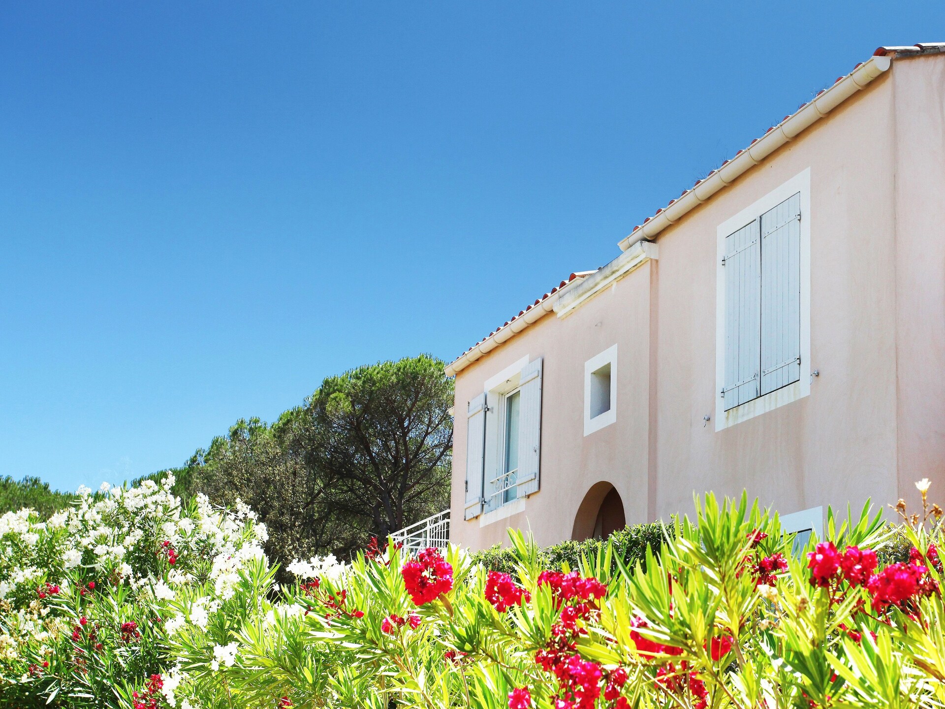 Licht appartement voor 5 op vakantiepark in Saint-Aygulf - foto 8