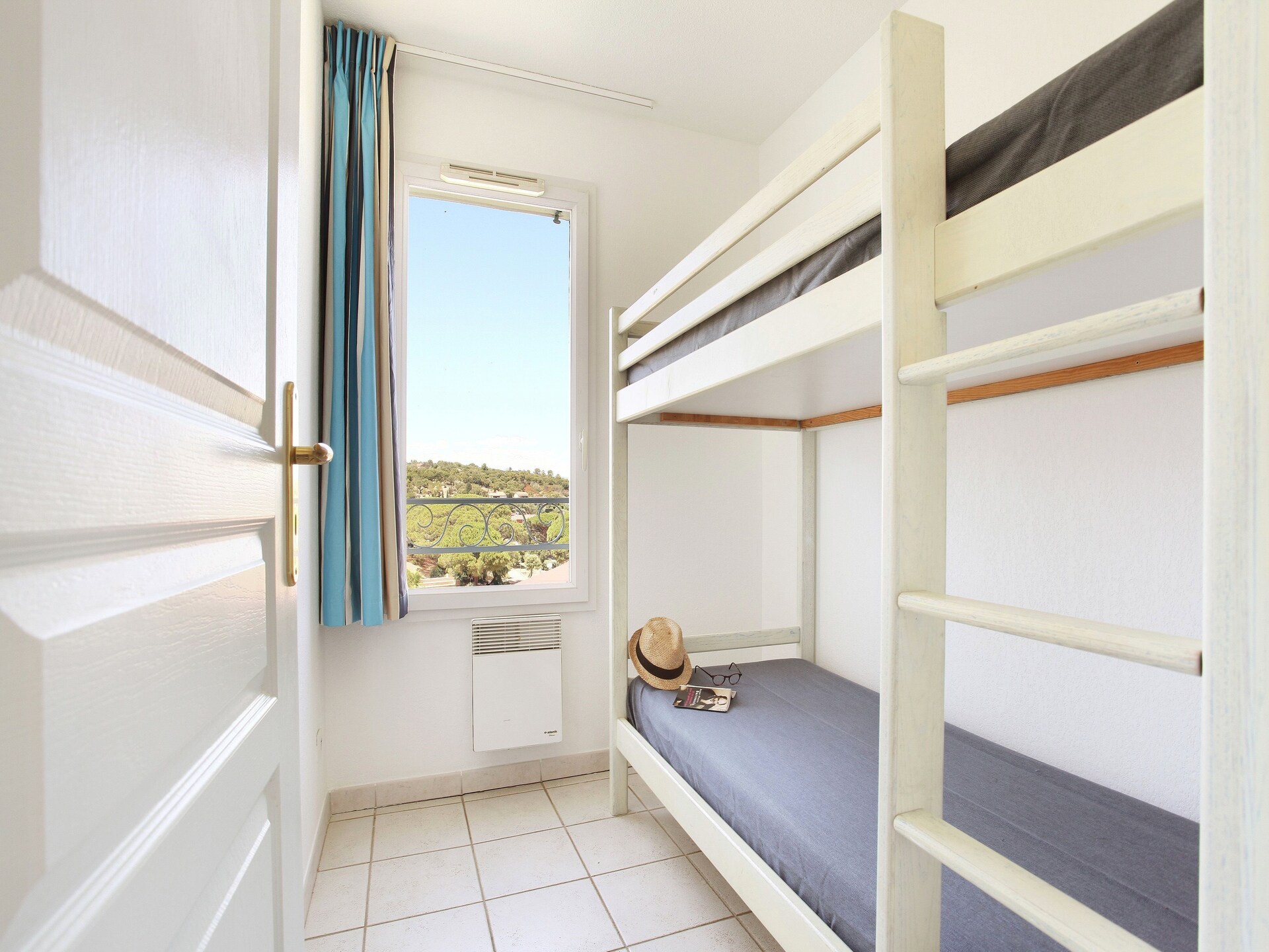 Levendig appartement voor 9 personen op vakantiepark in Saint-Aygulf - foto 14