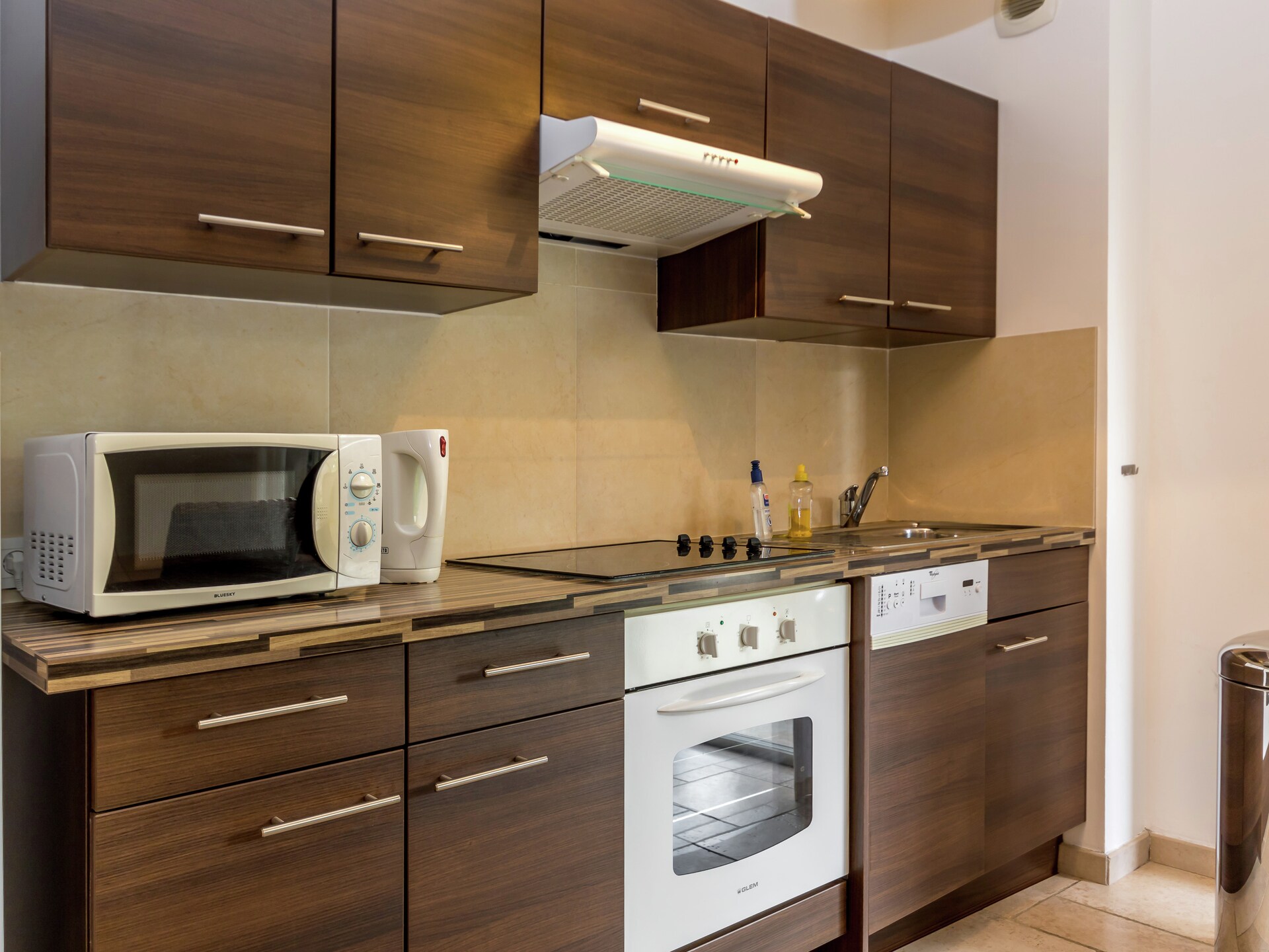 Modern appartement Verdi in bosrijke omgeving van Montauroux - foto 11