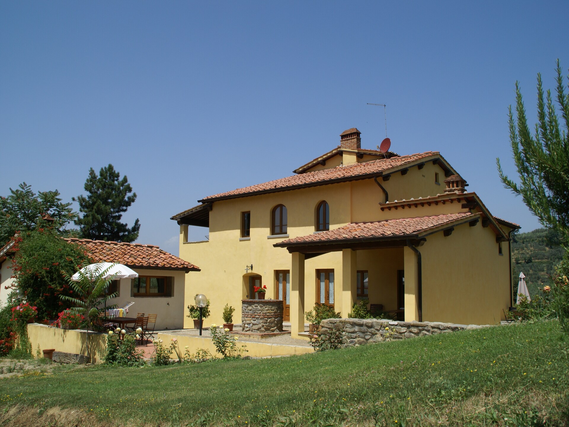 Sfeervol appartement in Castelfranco di Sopra bij Podere Pulicciano - foto 1