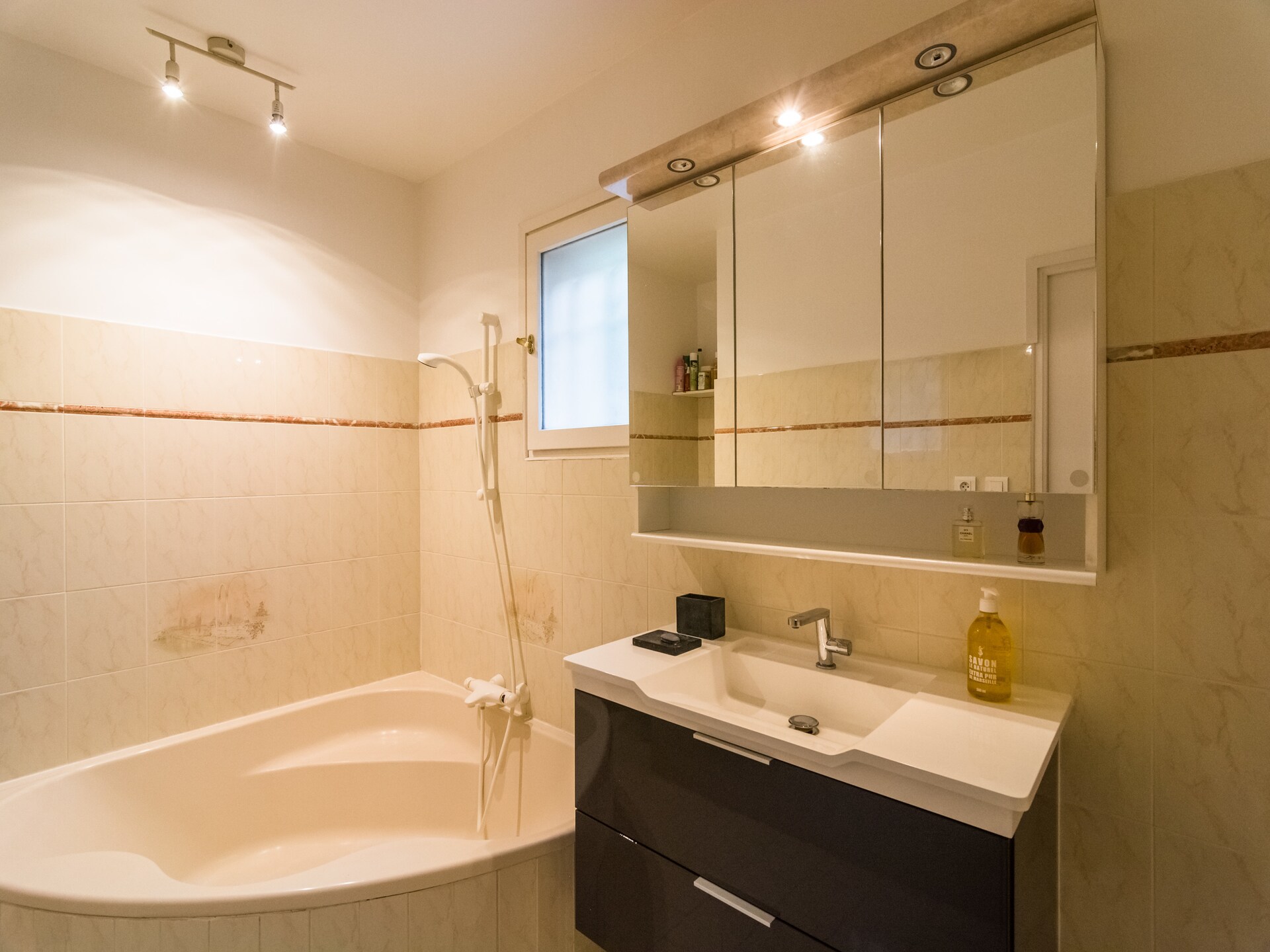 Luxe vrijstaande villa met privézwembad nabij Hyères, 3 km van strand - foto 20