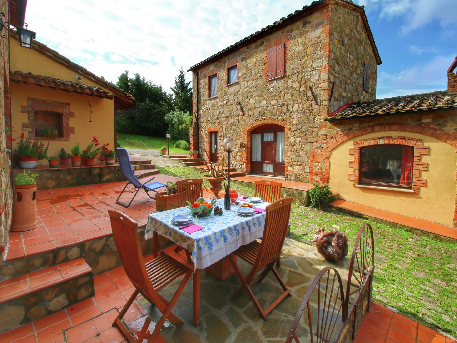 Stenen boerderij in Castiglione d'Orcia met zwembad en uitzicht op heuvels - foto 7