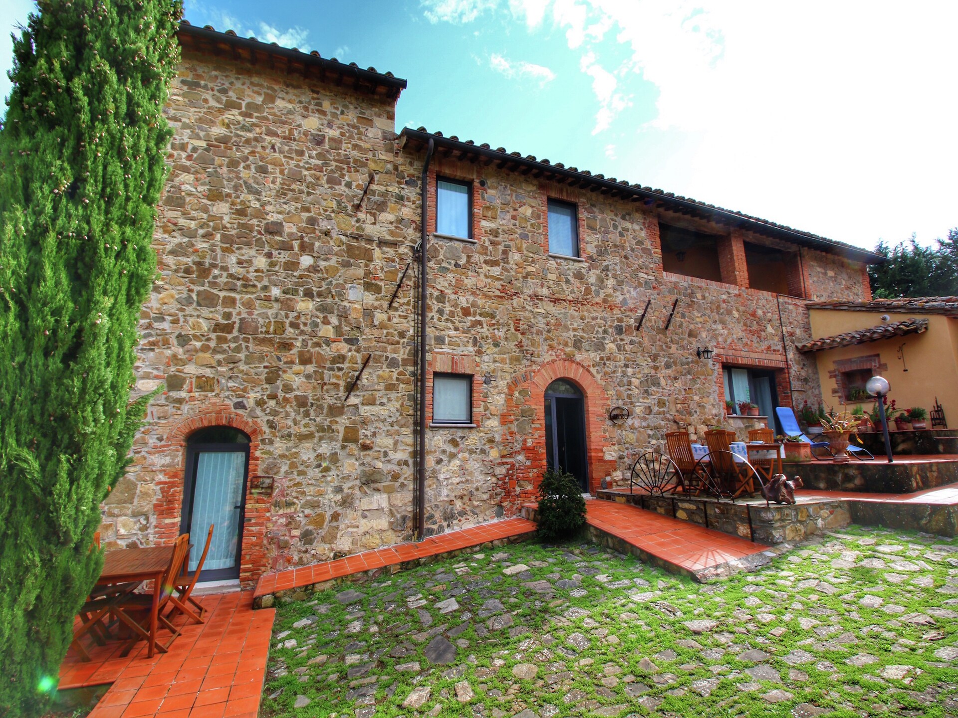 Stenen boerderij in Castiglione d'Orcia met zwembad en uitzicht op heuvels - foto 15