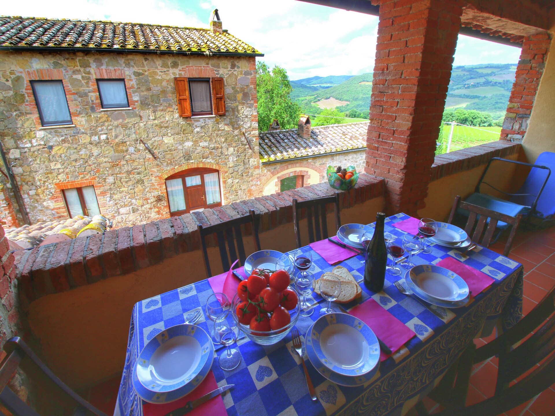 Authentieke Toscaanse boerderij met zwembad en uitzicht in Castiglione d'Orcia - foto 17