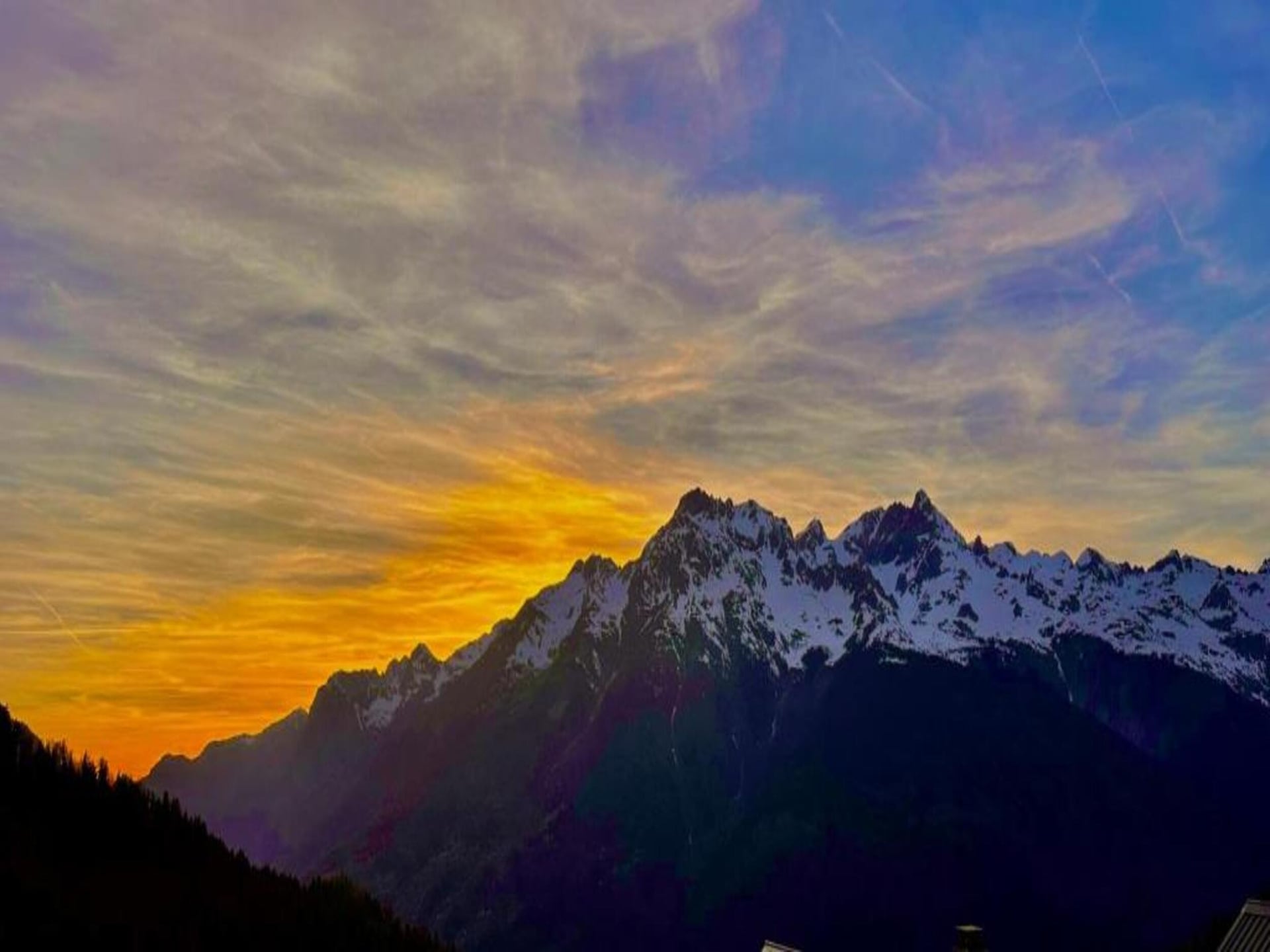 Authentiek chalet voor 8 aan de piste met panoramisch uitzicht op het meer - foto 25