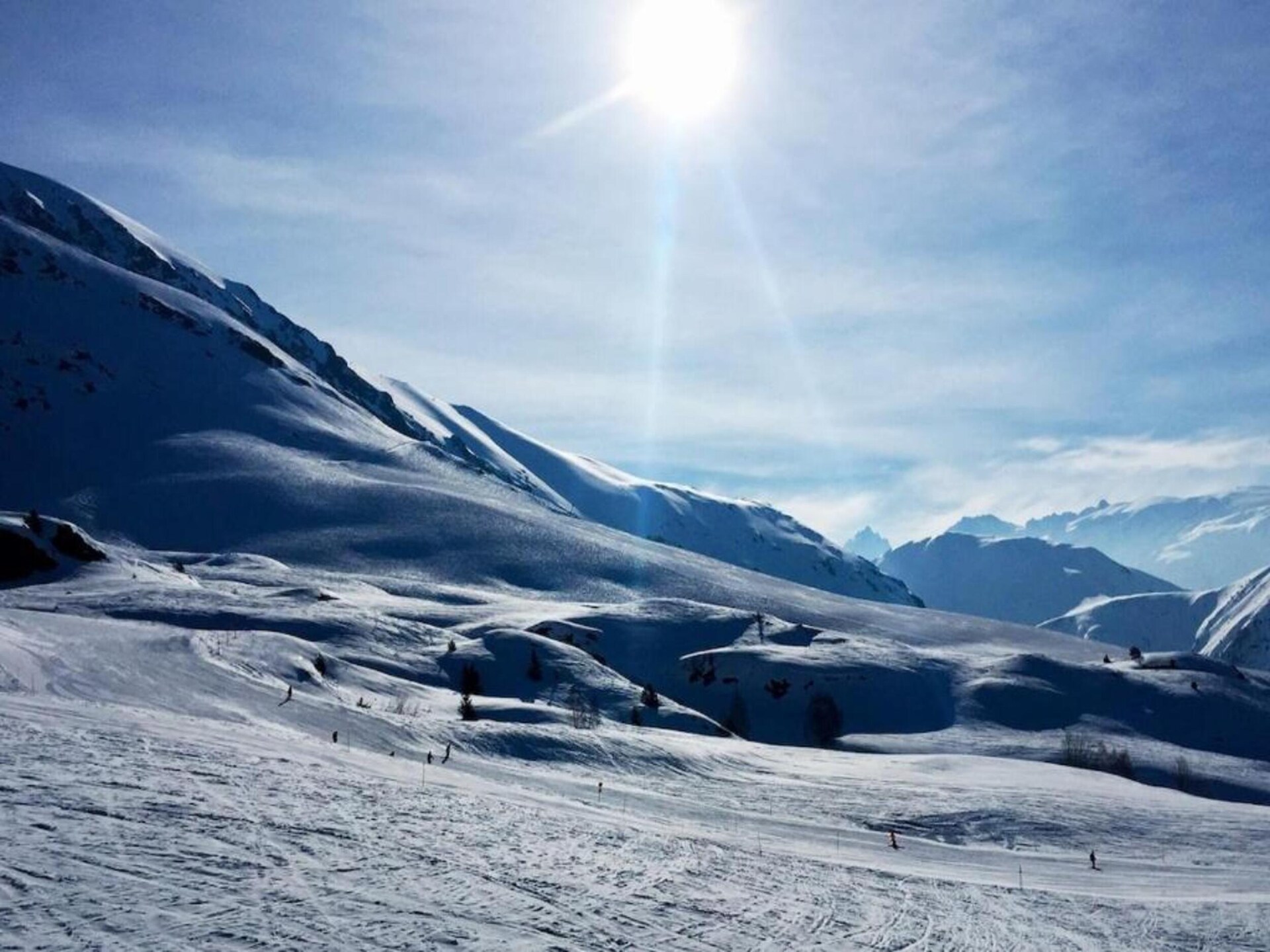 Authentiek chalet voor 8 aan de piste met panoramisch uitzicht op het meer - foto 23