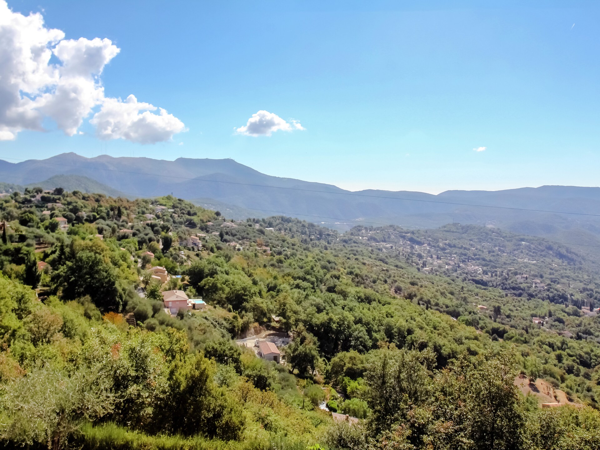 Rustiek vakantiehuis in Berre-les-Alpes met omheinde tuin, vlakbij Franse Rivièra - foto 29