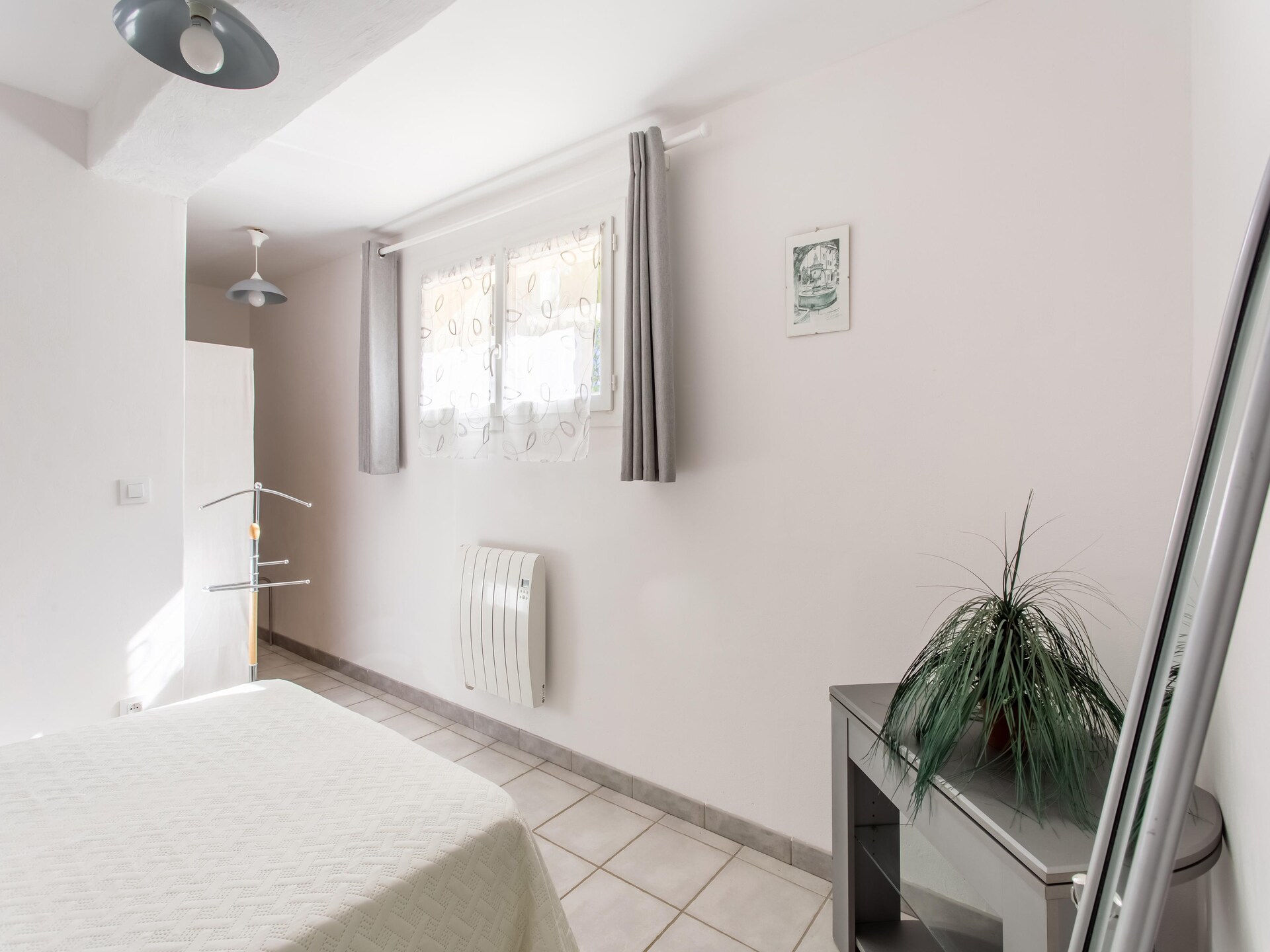 Rustiek vakantiehuis in Berre-les-Alpes met omheinde tuin, vlakbij Franse Rivièra - foto 12
