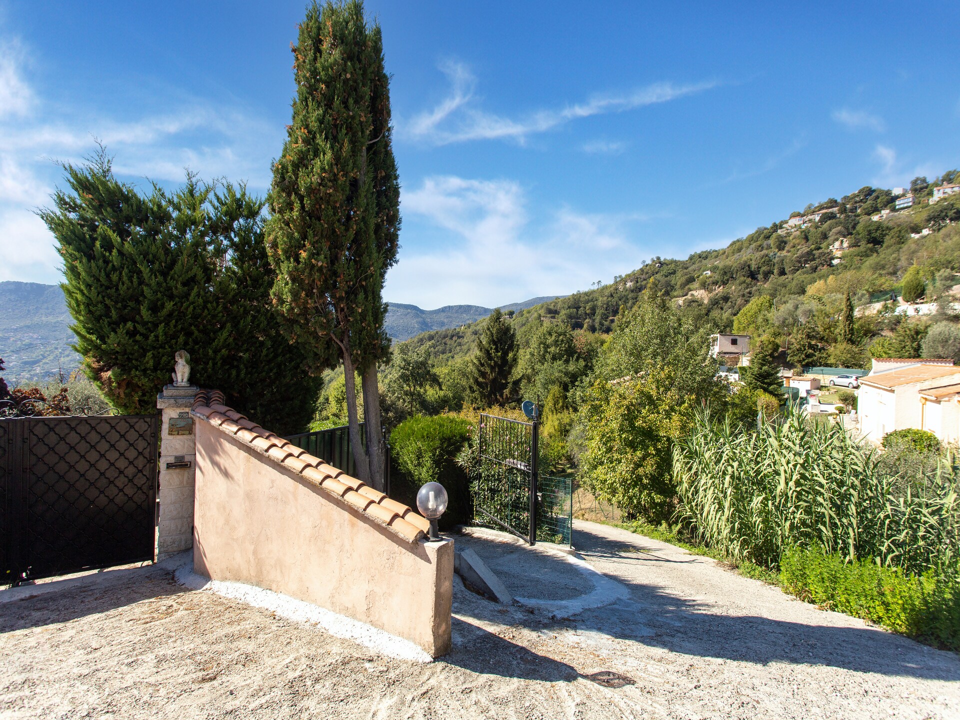 Rustiek vakantiehuis in Berre-les-Alpes met omheinde tuin, vlakbij Franse Rivièra - foto 28