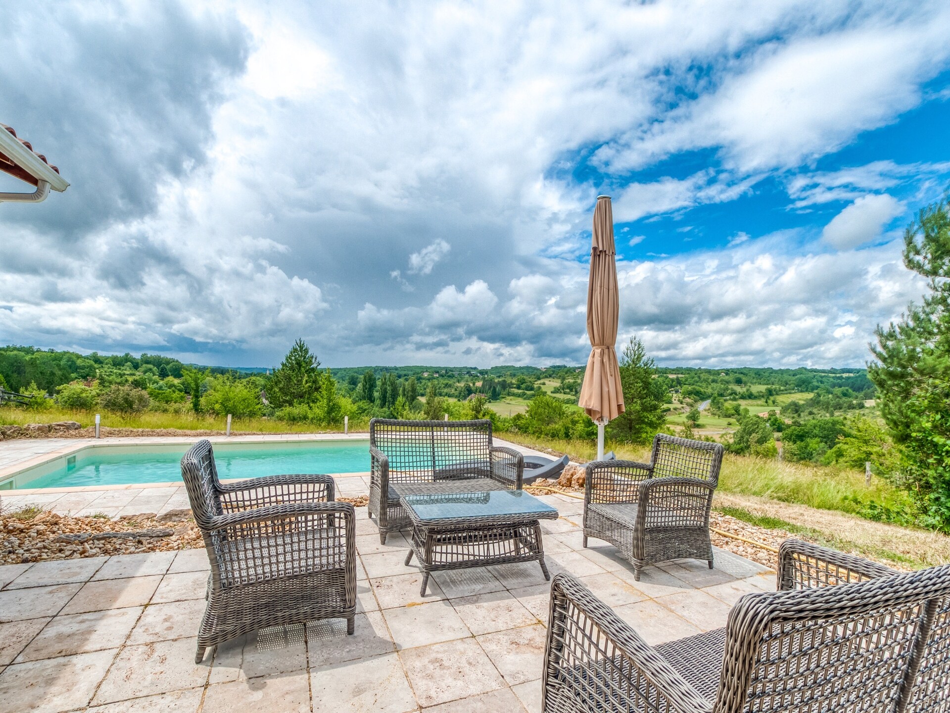Luxe villa met privézwembad in de groene heuvels van Sainte-Foy-de-Longas - foto 34