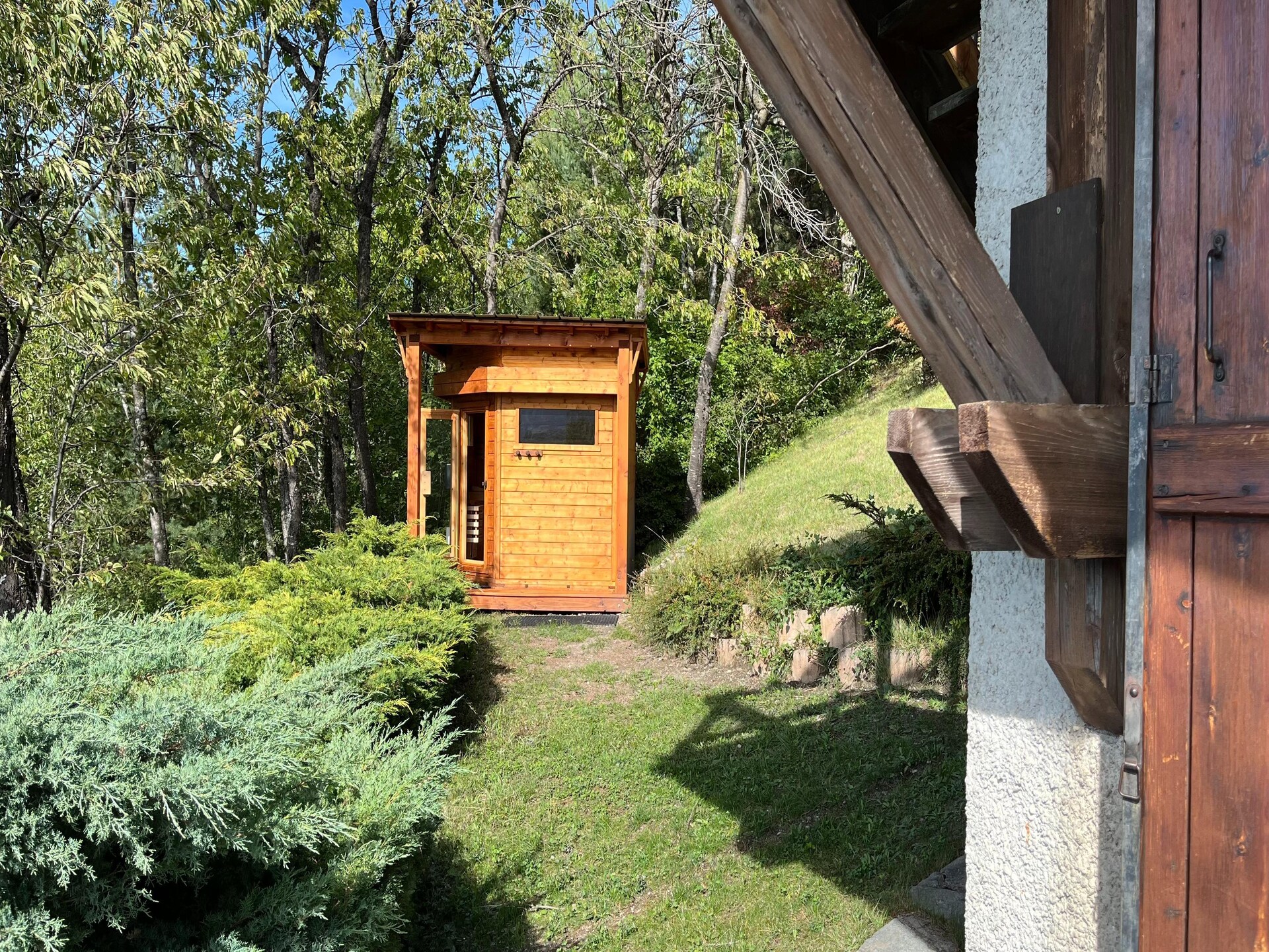 Villa Les Chemins Croisés: Luxe vakantiehuis met zwembad, sauna en jacuzzi in Zuid-Frankrijk - foto 29