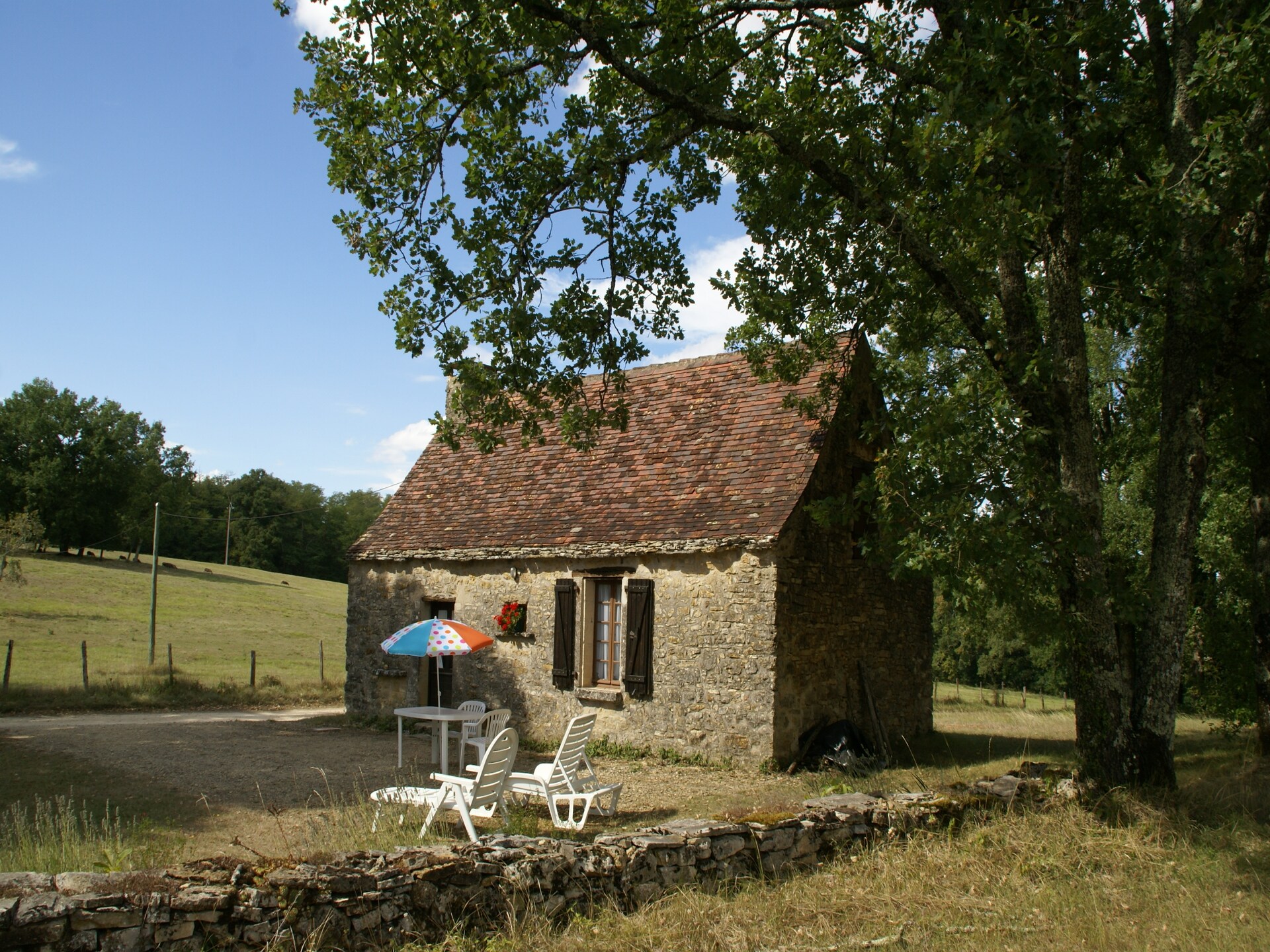 Knus vrijstaand huisje voor 2 in het bos van Berbiguières, Dordogne - foto 13