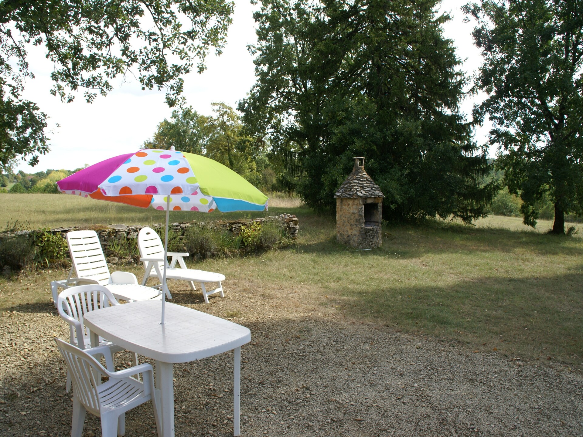 Knus vrijstaand huisje voor 2 in het bos van Berbiguières, Dordogne - foto 9