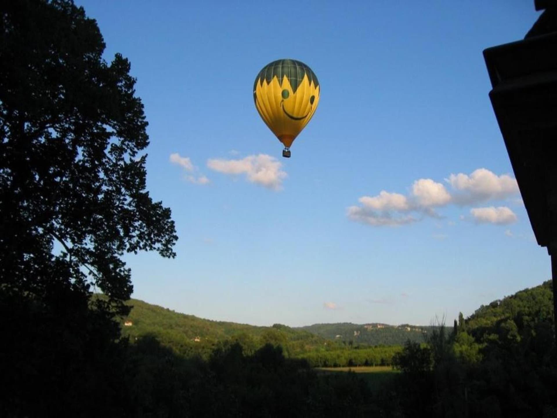 Knus vrijstaand huisje voor 2 in het bos van Berbiguières, Dordogne - foto 39
