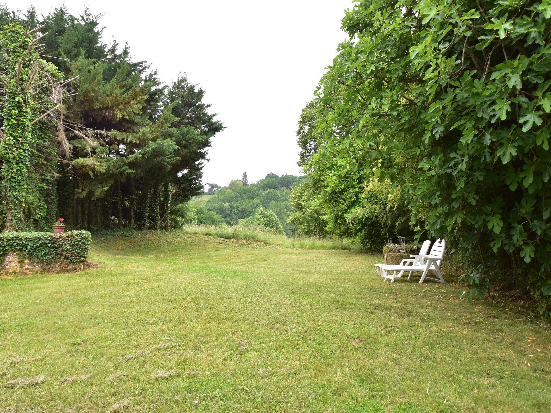 Vrijstaand vakantiehuis in het bos bij Berbiguières voor 5 personen - foto 17