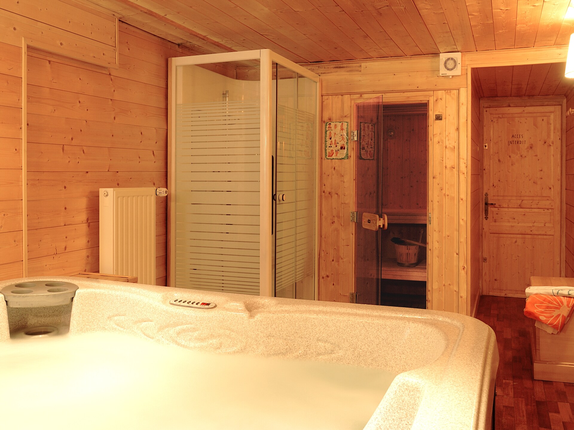 Ruim chalet voor 12 personen met sauna en tuin vlakbij de piste in Alpe d'Huez - foto 19