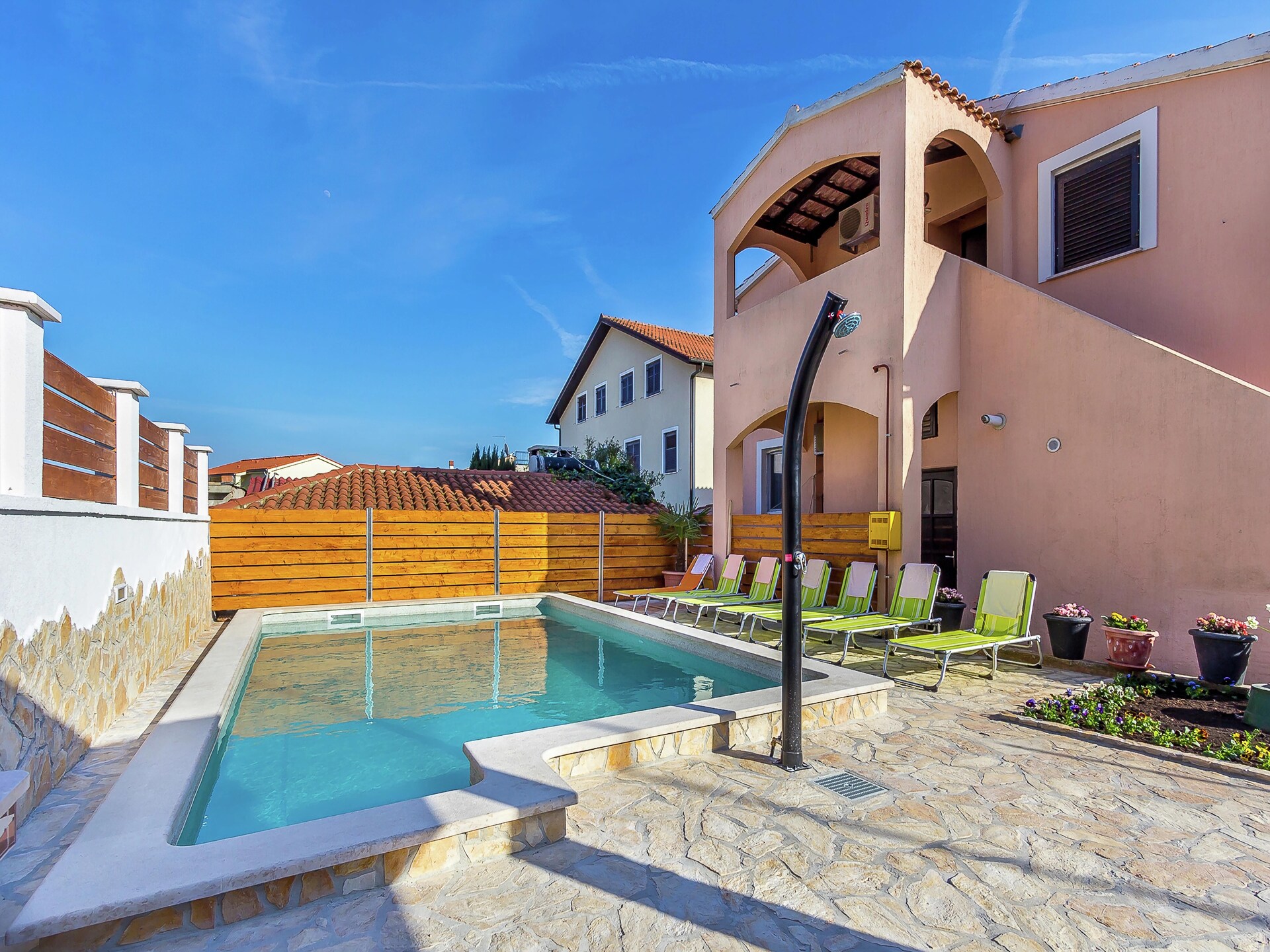 Op 1,0 km van zee: Comfortabel appartement in Ližnjan - foto 6