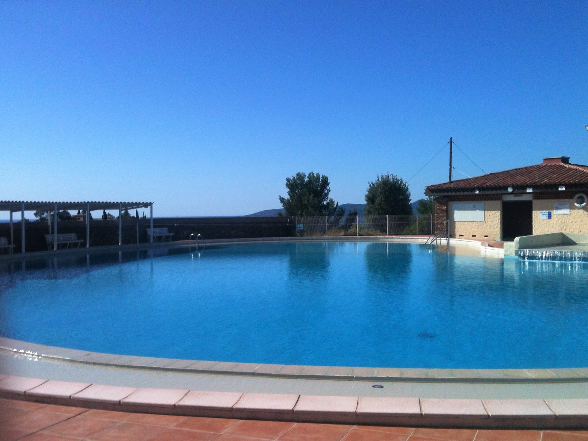 Vrijstaand vakantiehuis Le Capitou: rust in het groen van Fréjus, Côte d'Azur - foto 8