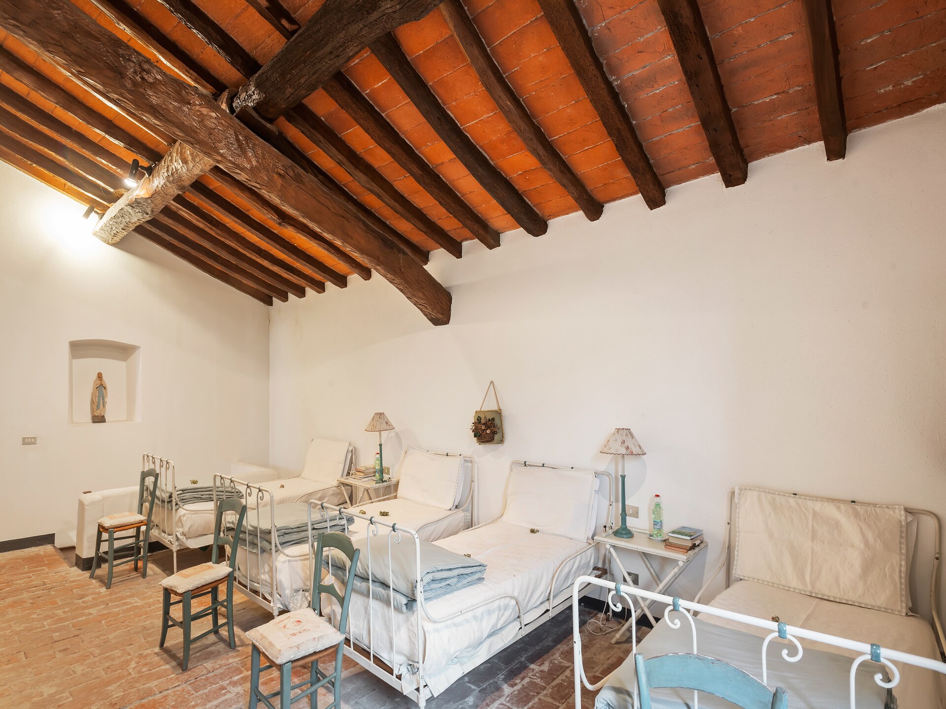 Landhuis La Villetta in Stagno Lombardo met privétuin en bubbelbad - foto 16