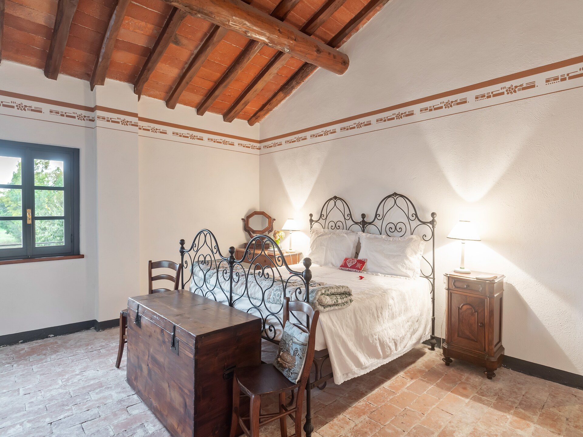 Landhuis La Villetta in Stagno Lombardo met privétuin en bubbelbad - foto 18