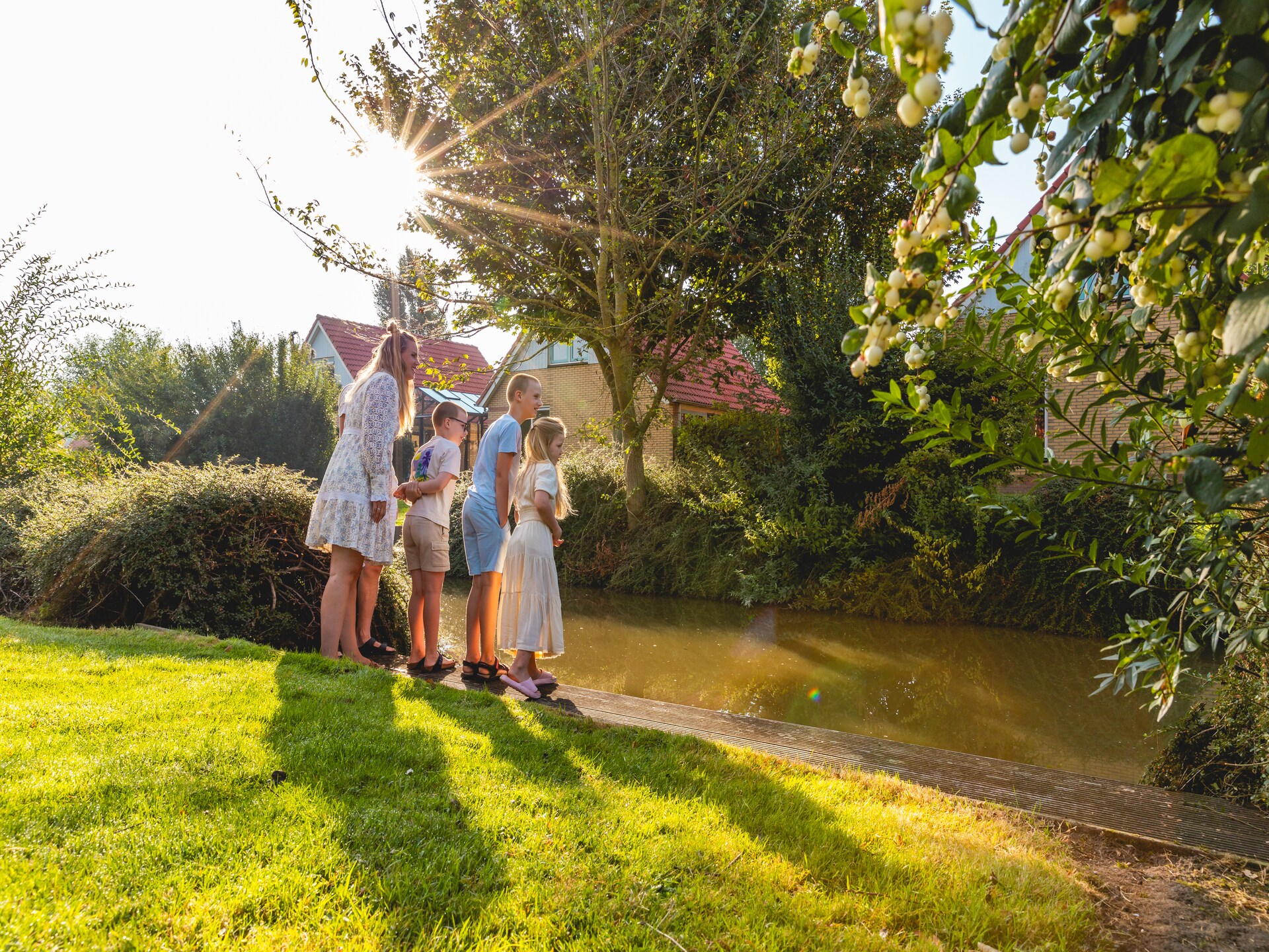 Vrijstaand waterhuis met privé sauna aan het IJsselmeer - foto 15