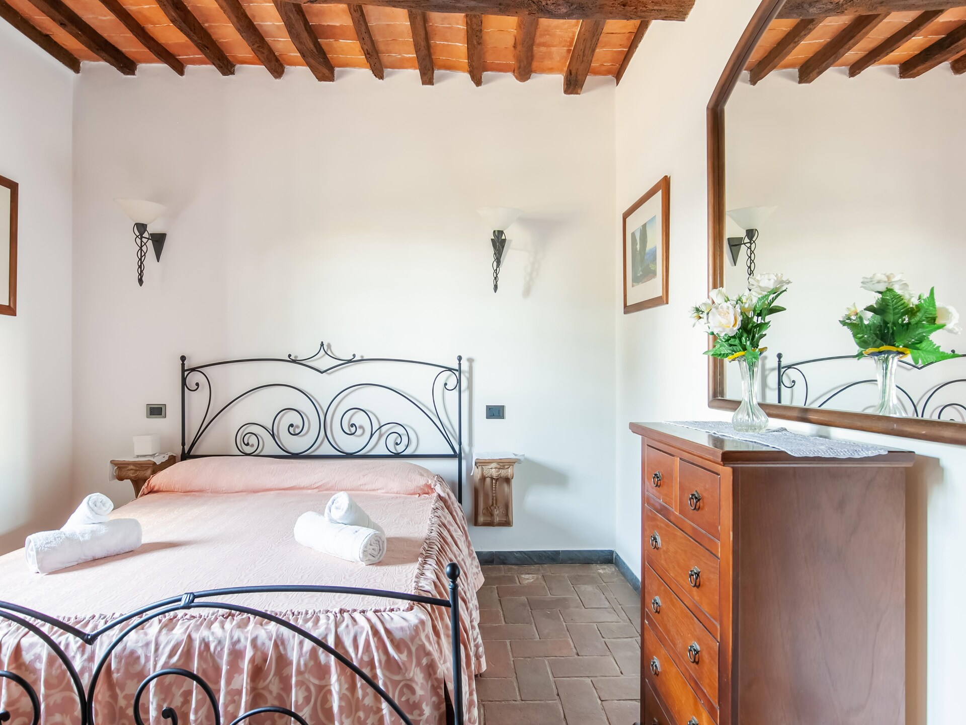Romantisch 17e-eeuws boerderij-appartement met panoramisch uitzicht op de Arno-vallei - foto 21
