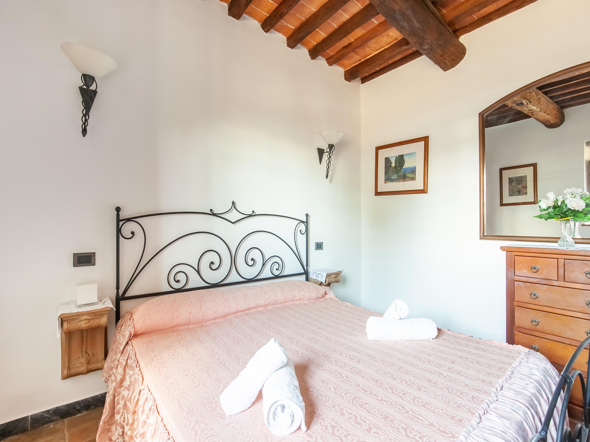 Romantisch 17e-eeuws boerderij-appartement met panoramisch uitzicht op de Arno-vallei - foto 23