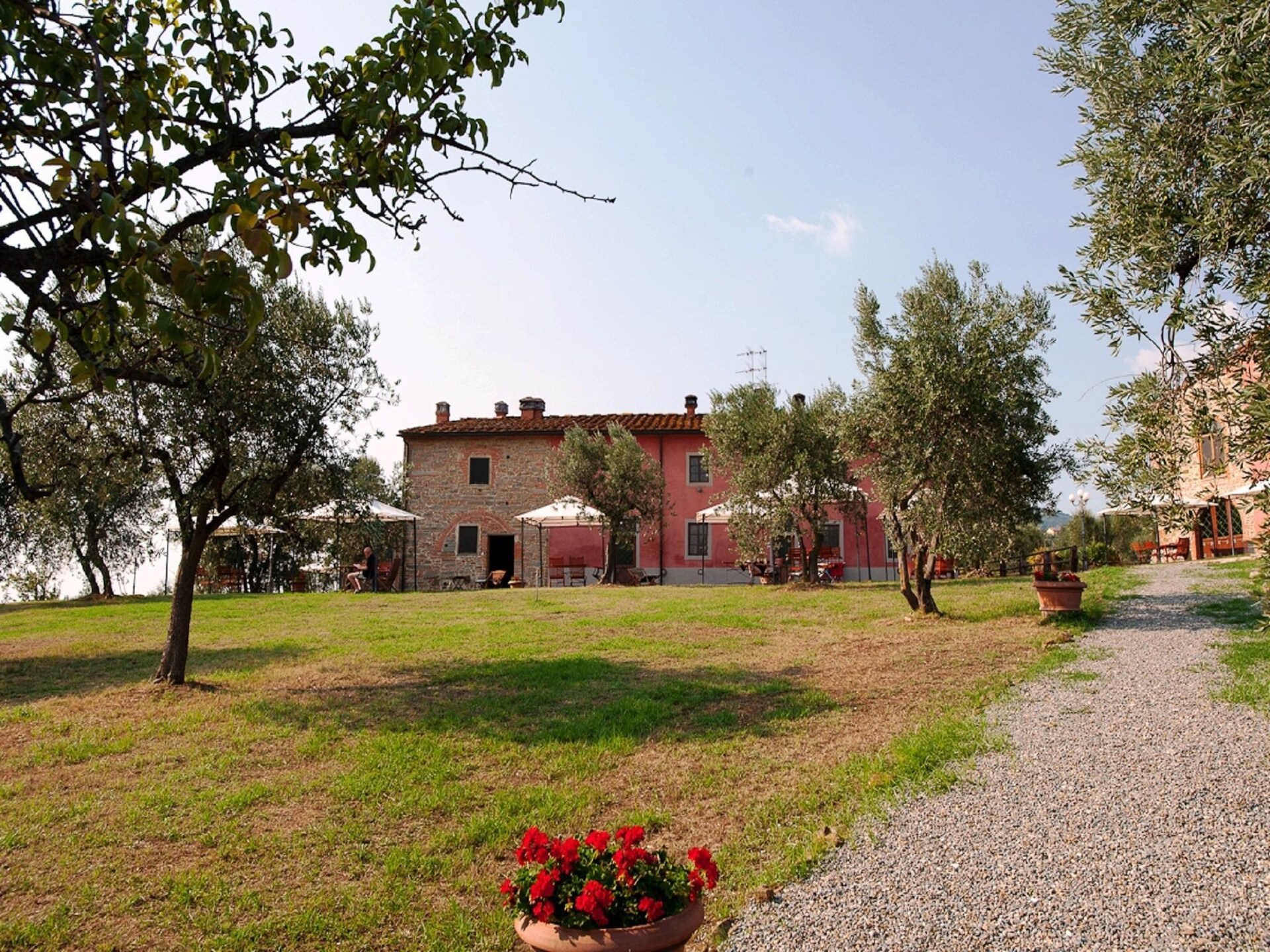 Romantisch 17e-eeuws boerderij-appartement met panoramisch uitzicht op de Arno-vallei - foto 5