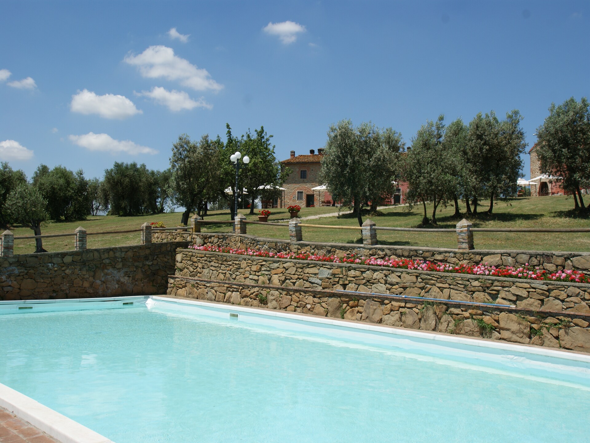 Authentiek Toscaans vakantiehuis tussen wijngaarden met panoramisch uitzicht - foto 10
