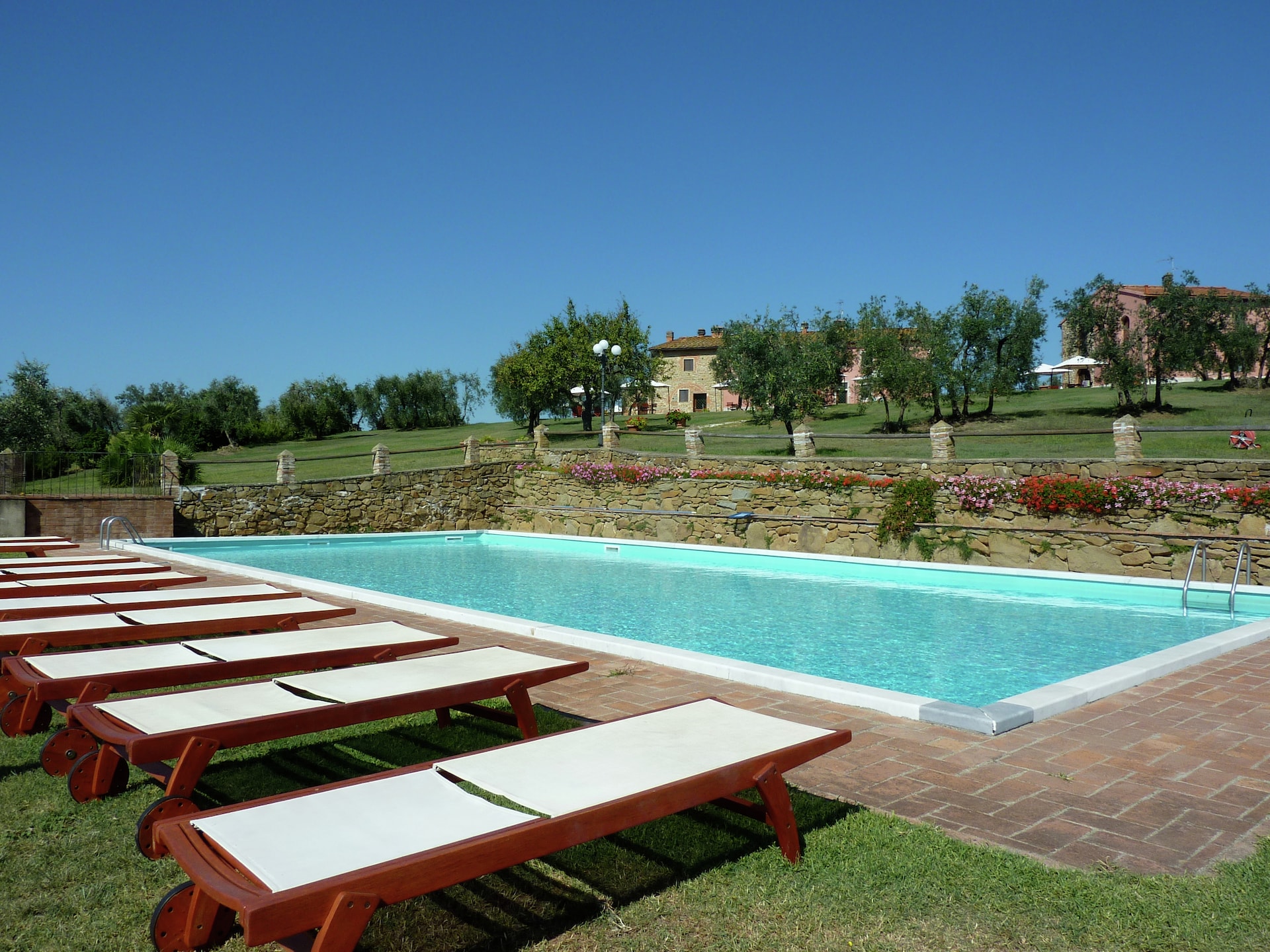 Authentiek Toscaans vakantiehuis tussen wijngaarden met panoramisch uitzicht - foto 8