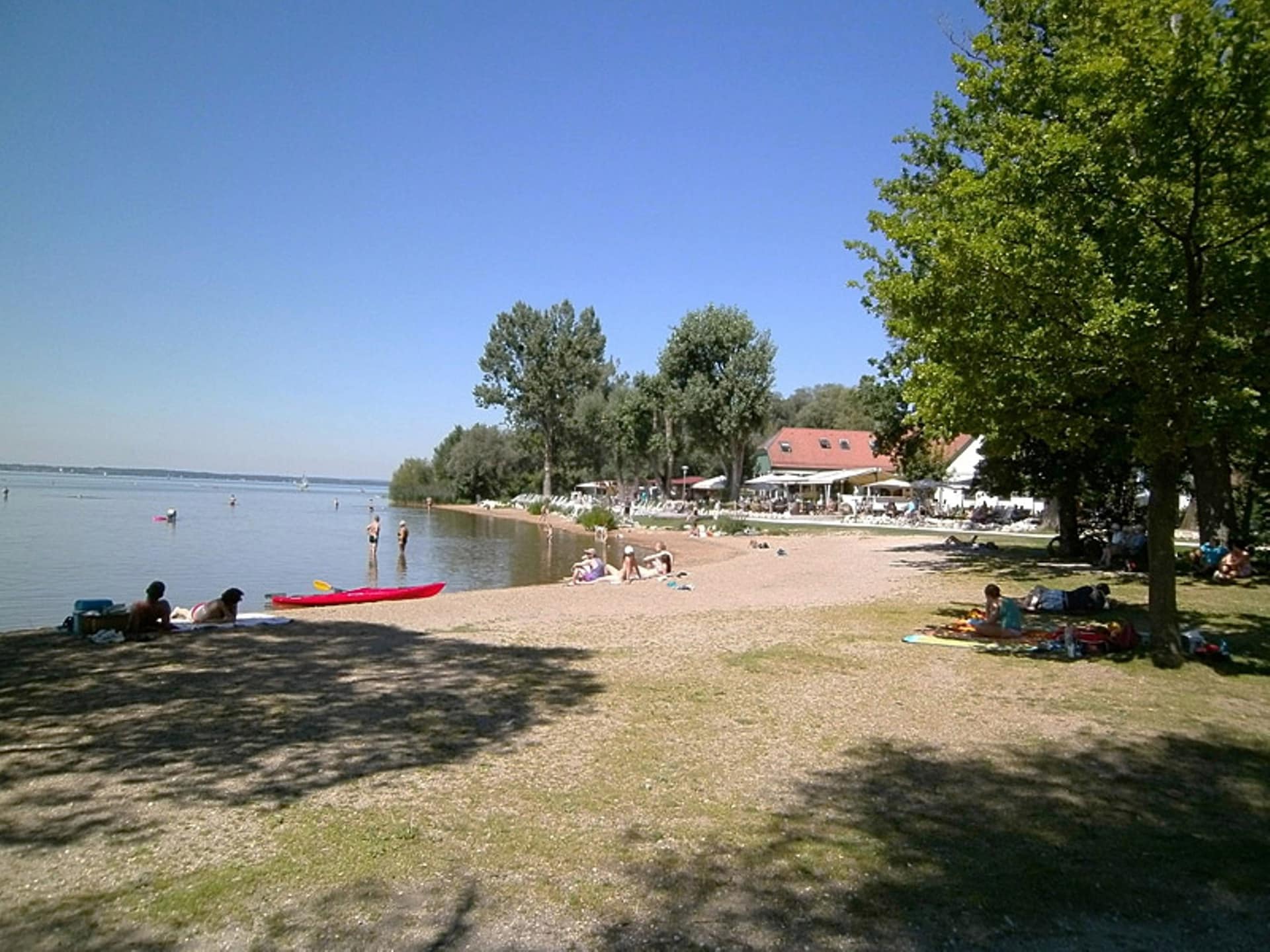 8-persoons vakantiehuis in het centrum van Übersee - foto 34