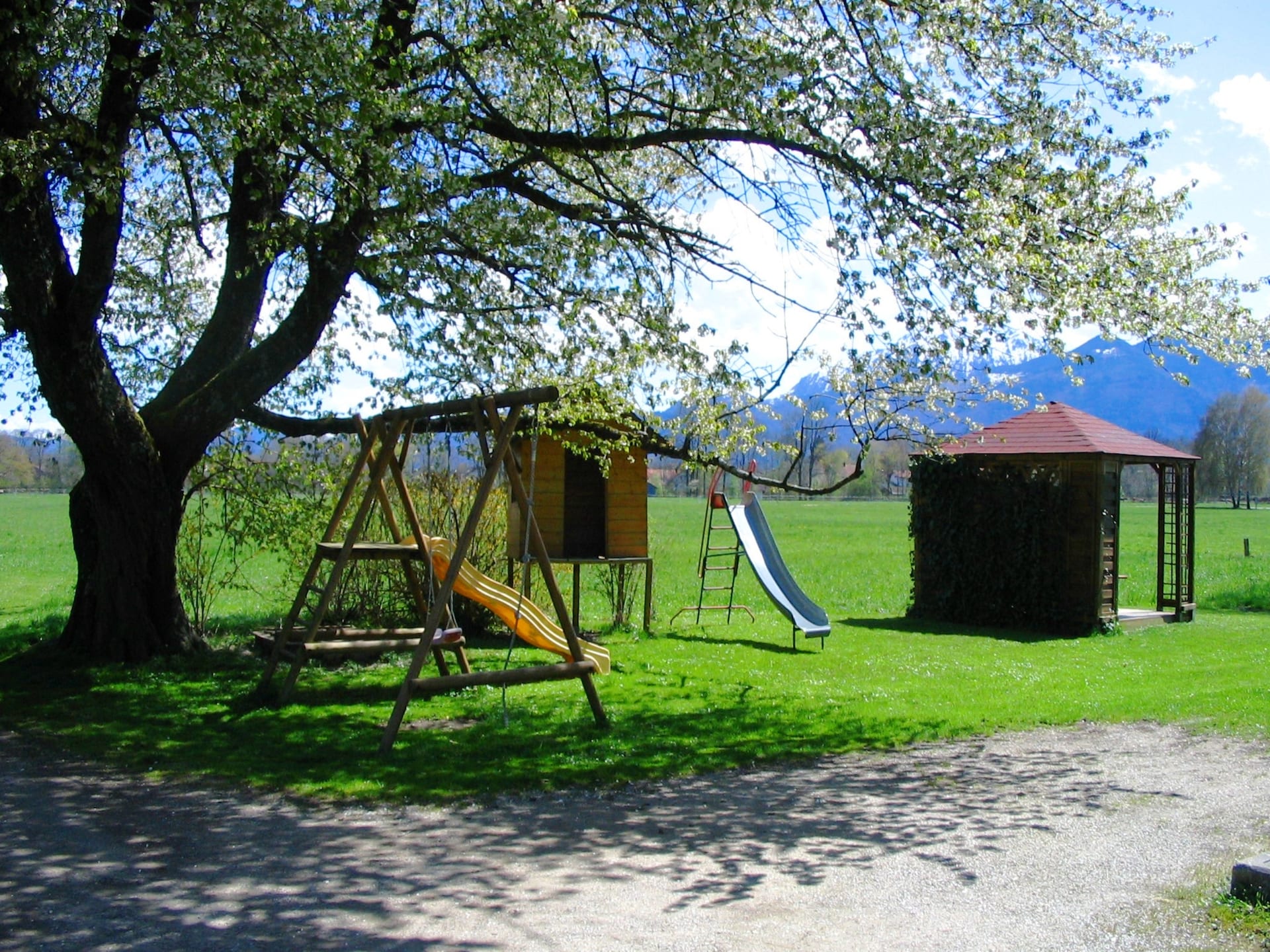 8-persoons vakantiehuis in het centrum van Übersee - foto 7