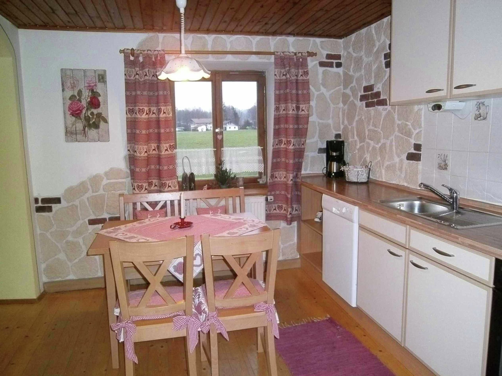 8-persoons vakantiehuis in het centrum van Übersee - foto 11