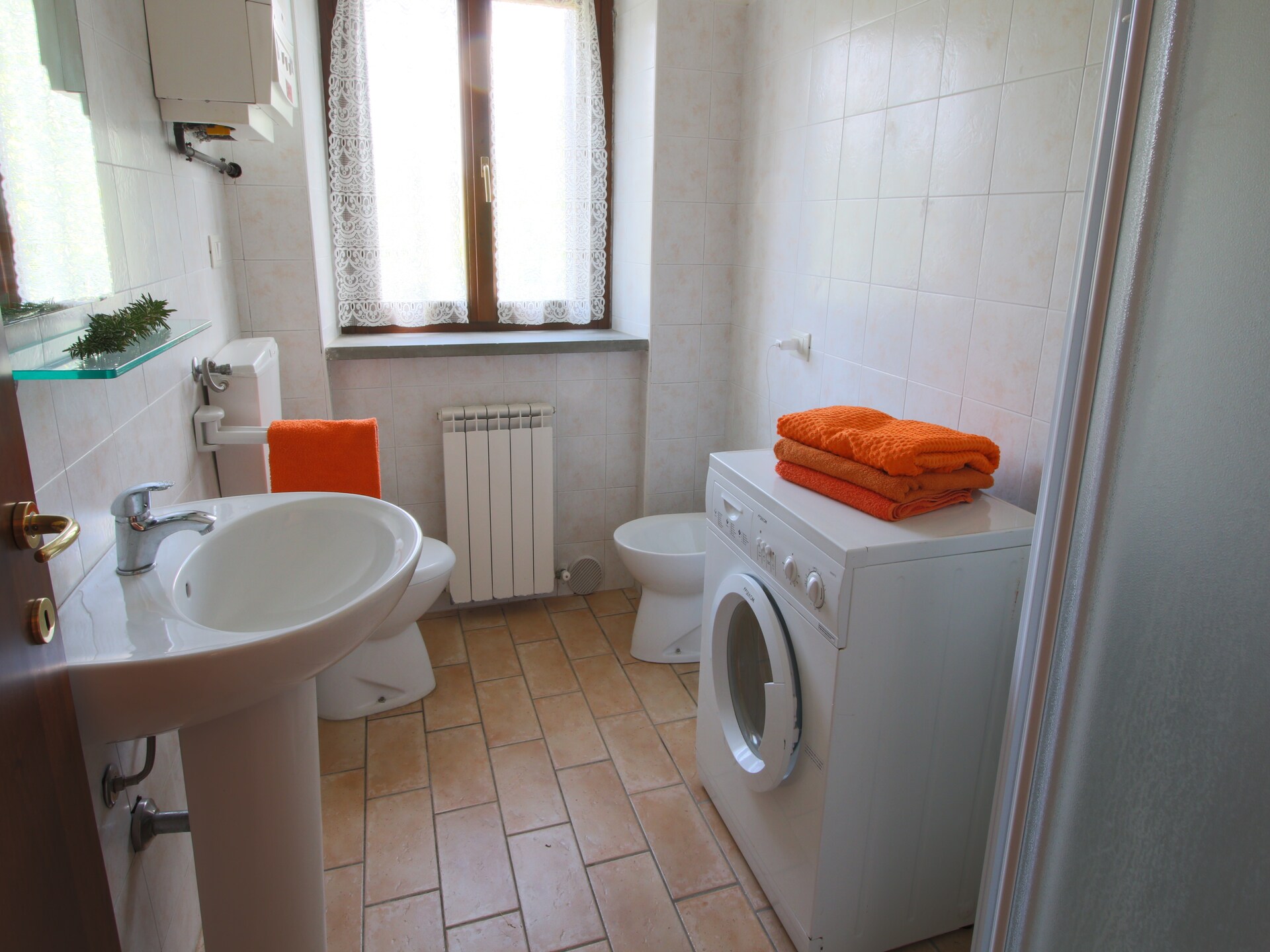 Landhuis Casa Ginepro: 15-persoons vakantiehuis in de bossen van Apecchio - foto 27