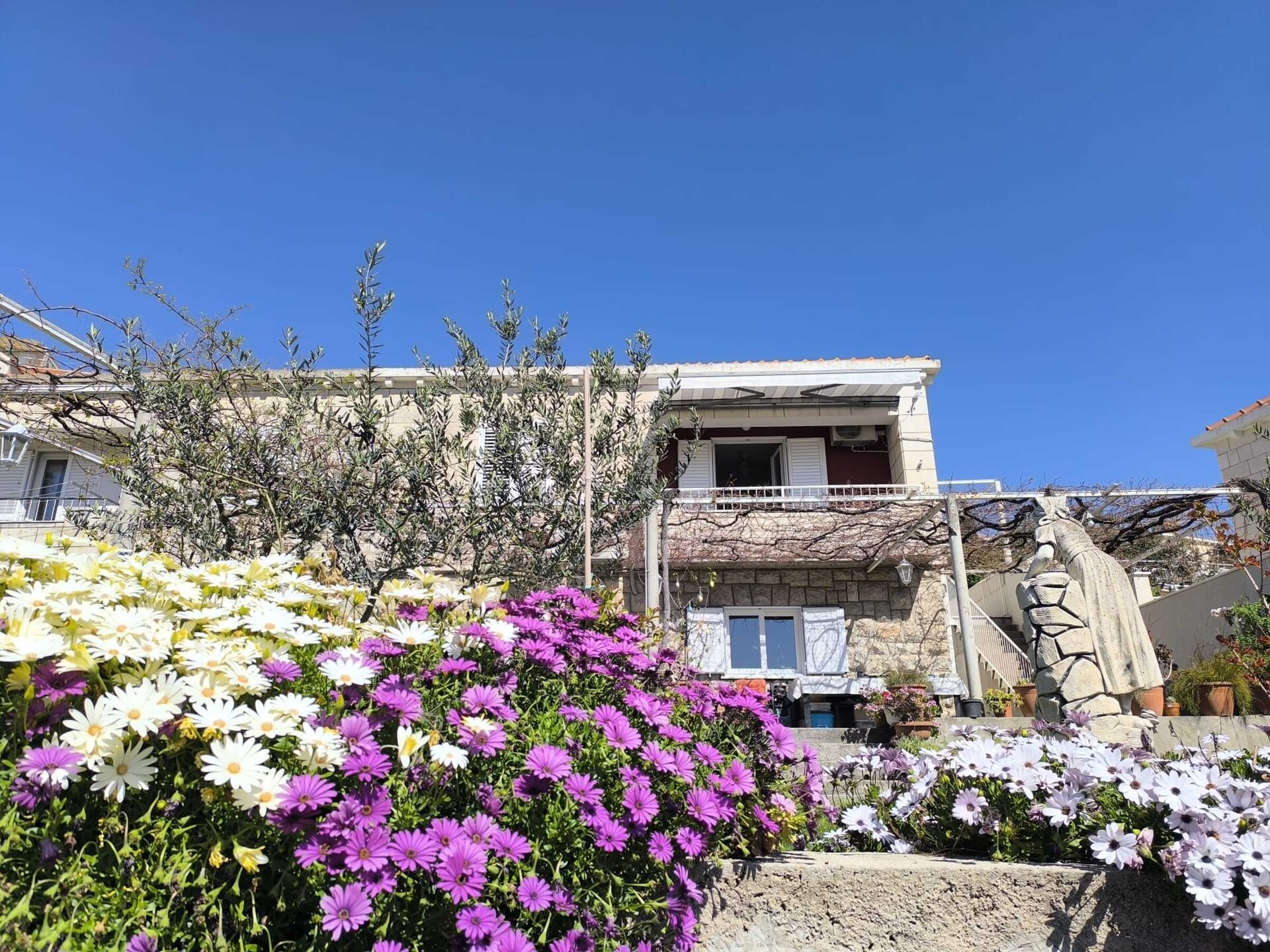 Knus appartement in Dubrovnik met terras, vlak bij het strand - foto 31