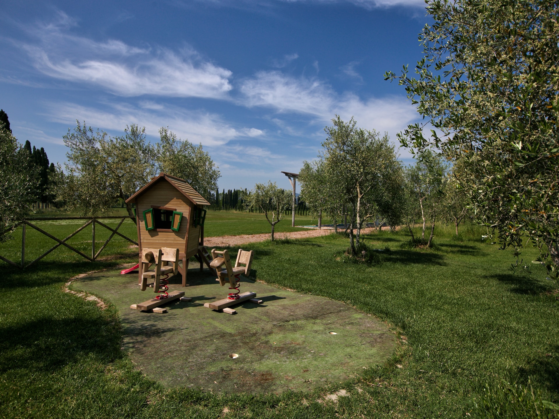Toscaans vakantiehuis voor 8 personen met zwembad, wellness & golf nabij zee - foto 35