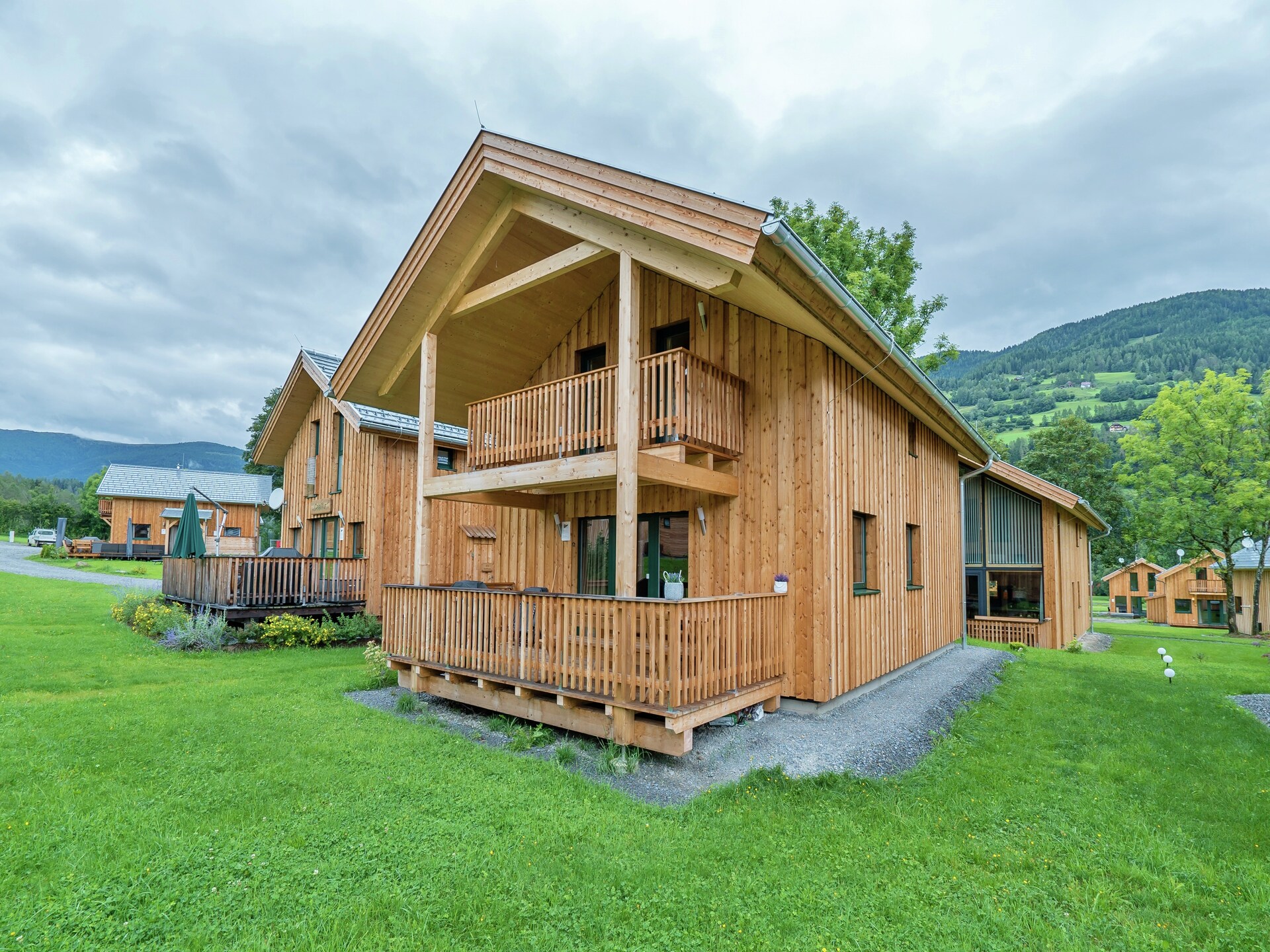 Chalet aan het meer en de piste in Sankt Georgen am Kresichberg · 10 pers. - foto 1
