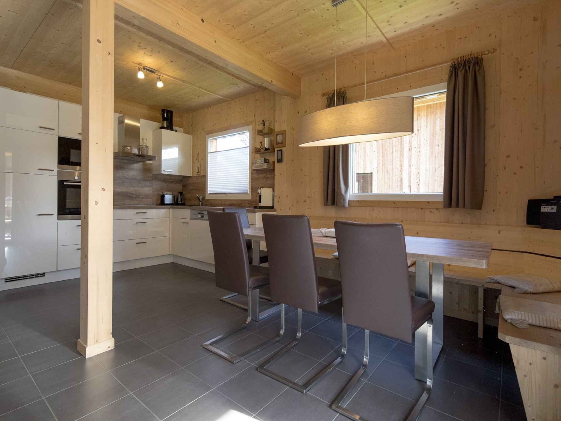 Chalet aan het meer en de piste in Sankt Georgen am Kresichberg · 10 pers. - foto 11